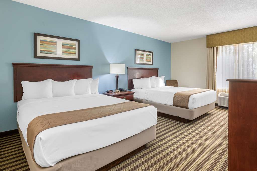 Best Western Plus Sikeston Image