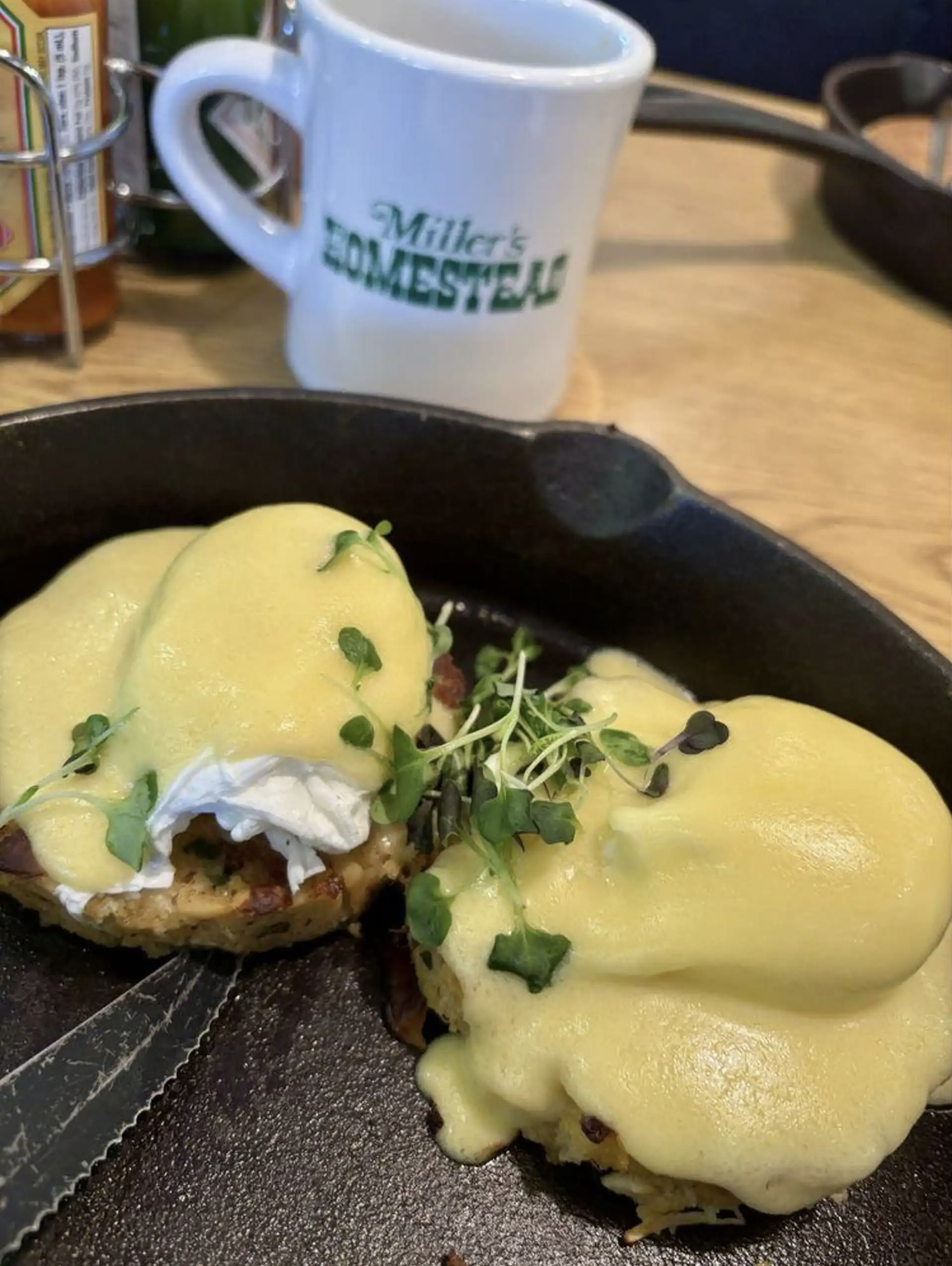 LION'S MANE MUSHROOM BENEDICT