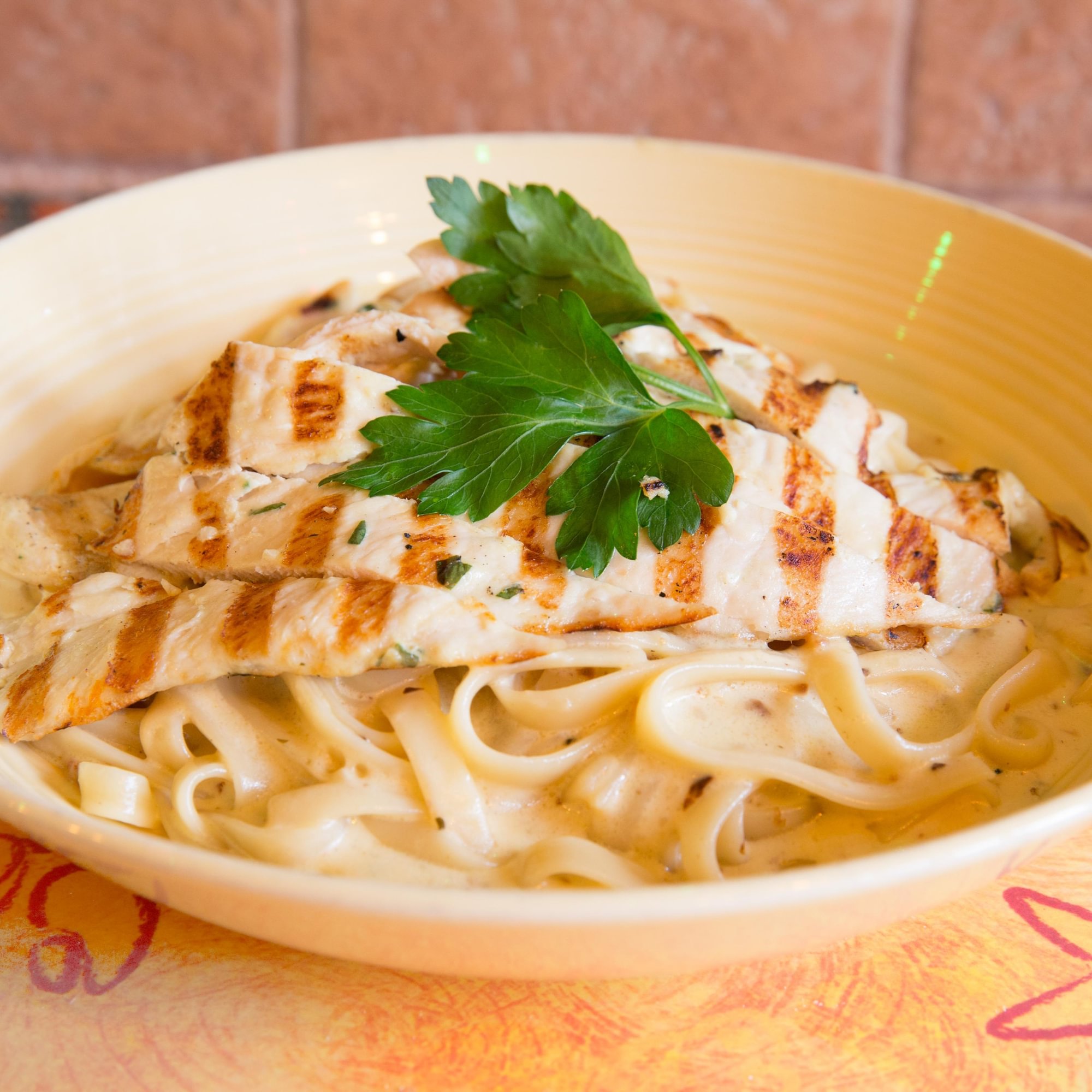 Fettuccine Alfredo