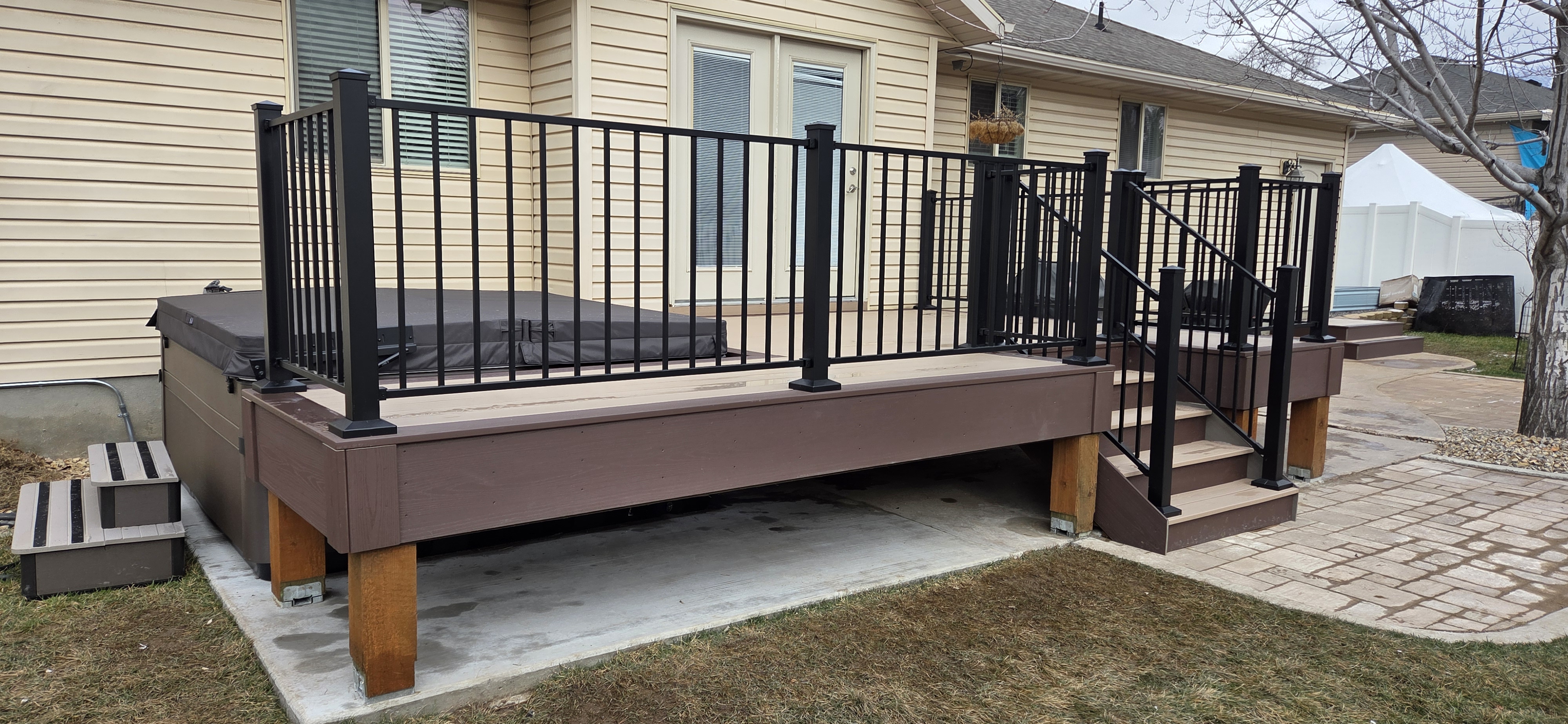 Quality Decking of Utah Image