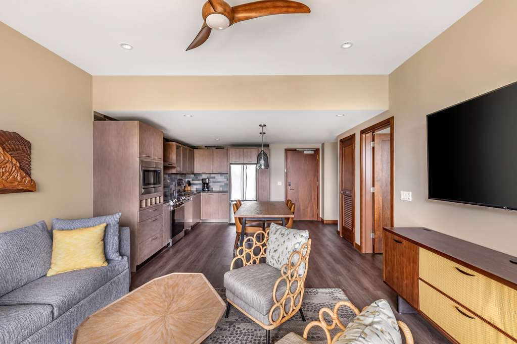 Hilton Grand Vacations Club Maui Bay Villas Image