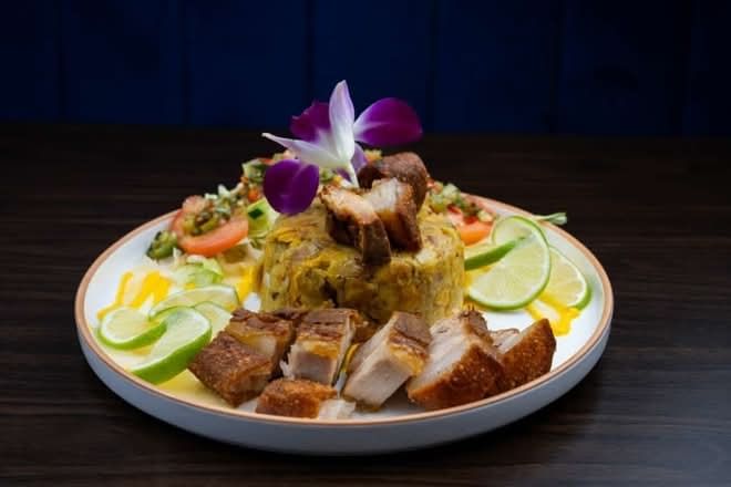 Cerdo / Ball Plantain with Roast Pork