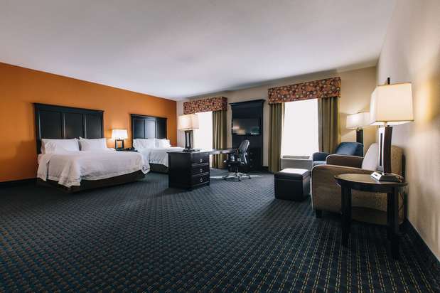 Images Hampton Inn & Suites Effingham