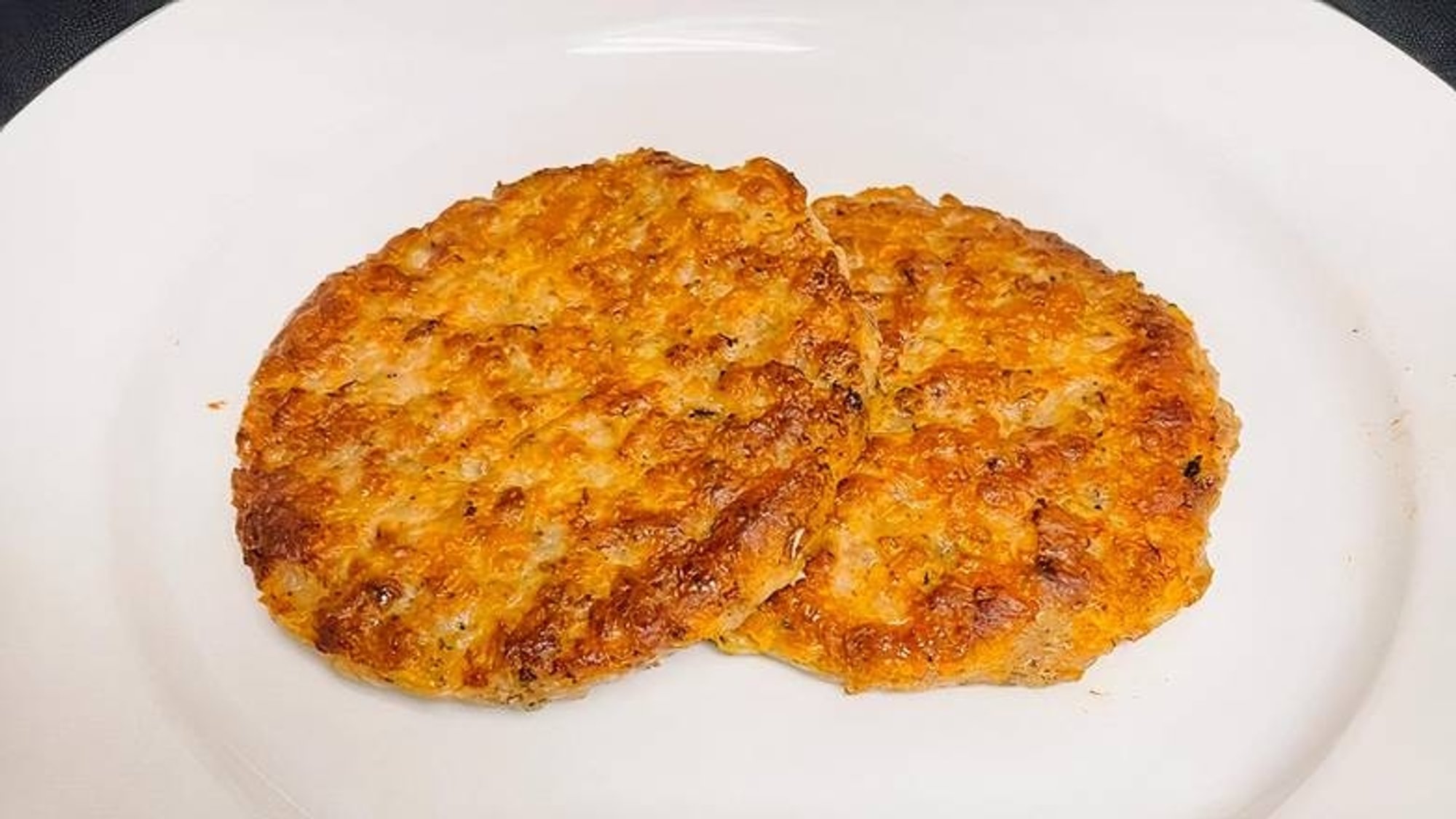 2 TURKEY SAUSAGE PATTIES