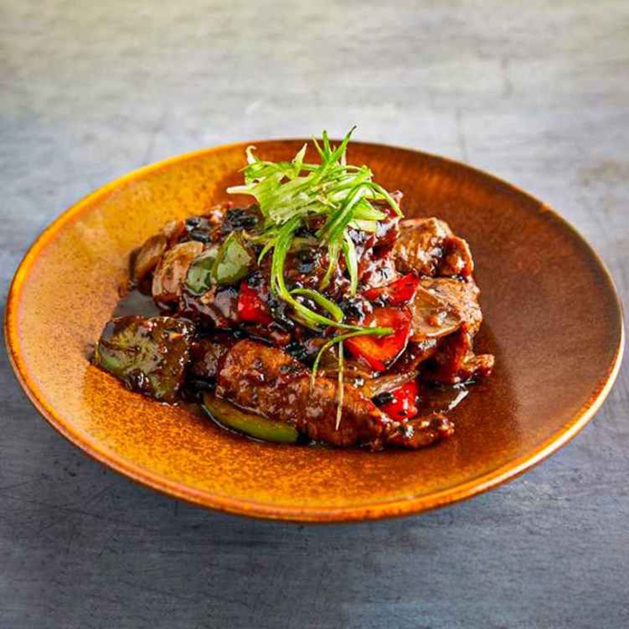 BF8. 豉椒炒牛肉/Beef with Pepper and Onion