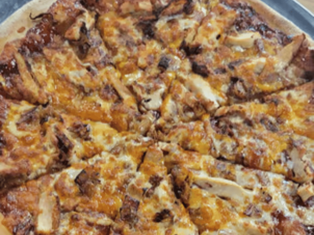 12" BBQ Chicken Pizza