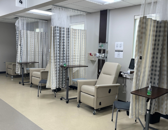 A recovery room at Azura Vascular Care Oklahoma City