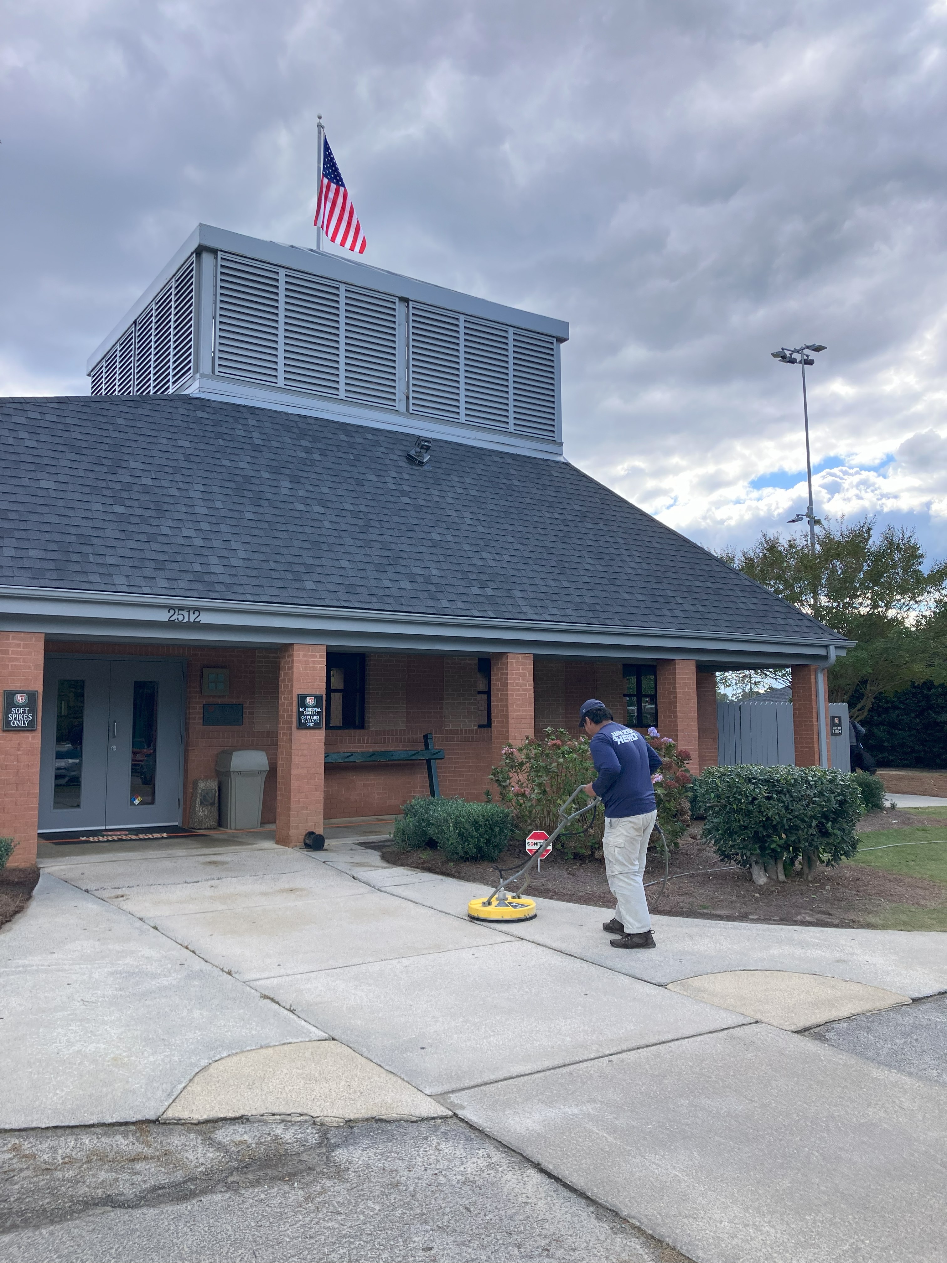 Window Hero Cary Image