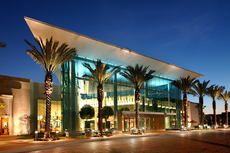 The Mall At Millenia - 4200 Conroy Road, Orlando, FL | www.semadata.org