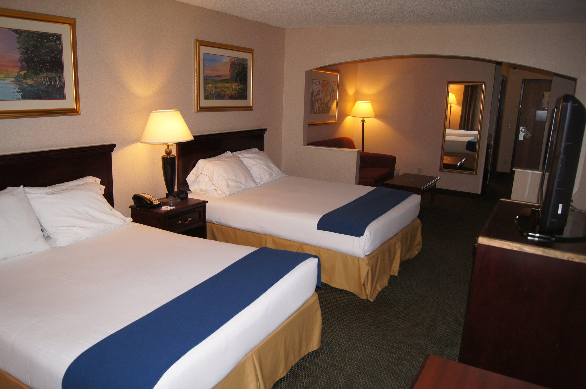 Holiday Inn Express & Suites O'Fallon/Shiloh Photo