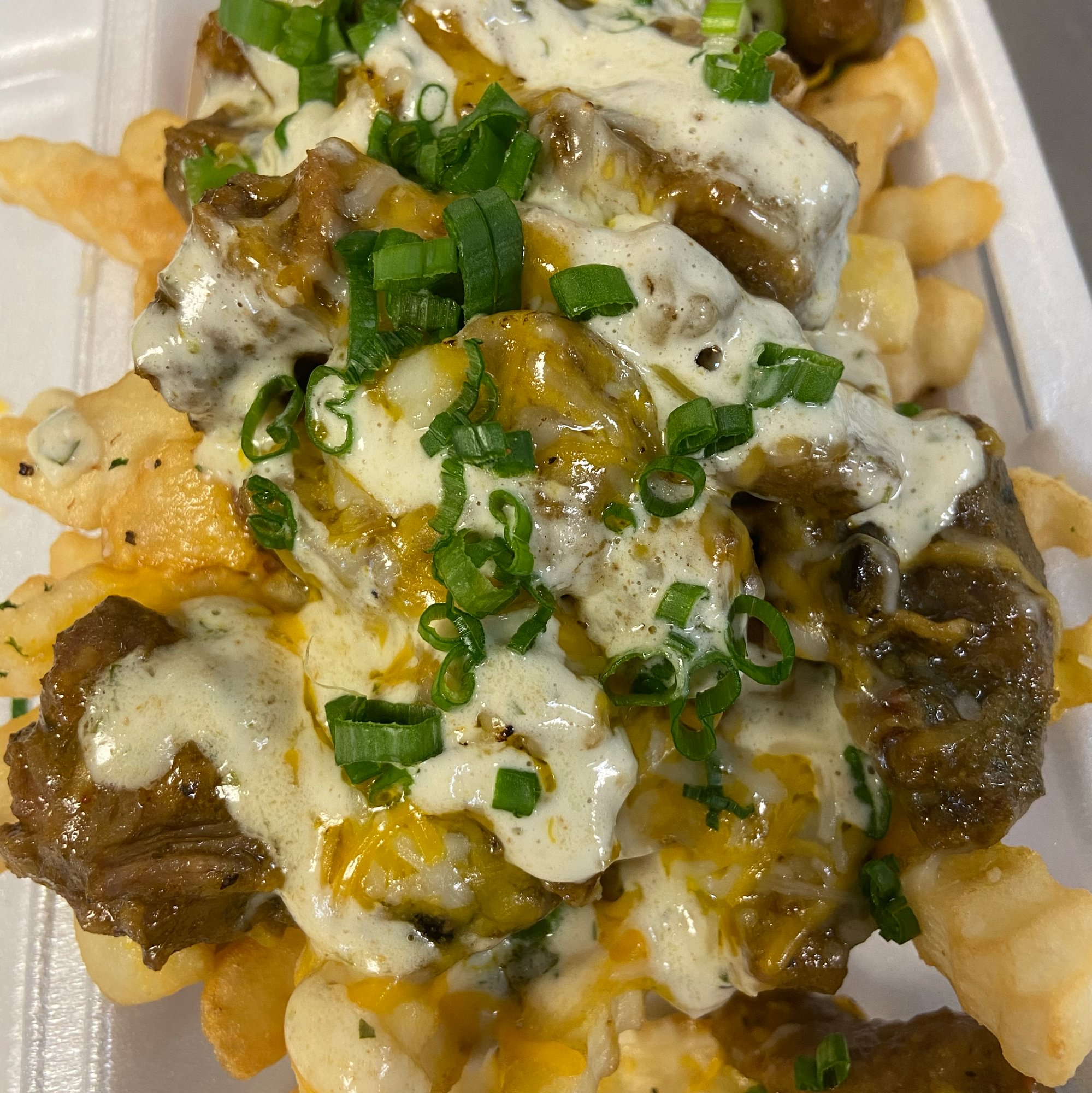 Pastele Fries Topped w/cheese