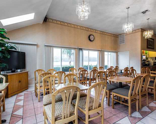 Images Comfort Inn & Suites Sequoia Kings Canyon