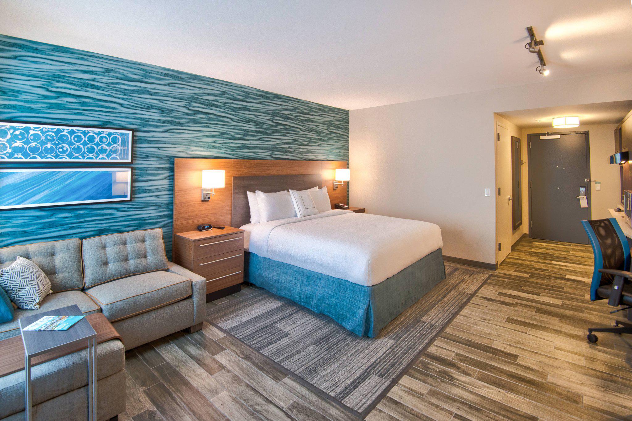 TownePlace Suites by Marriott Miami Airport Photo