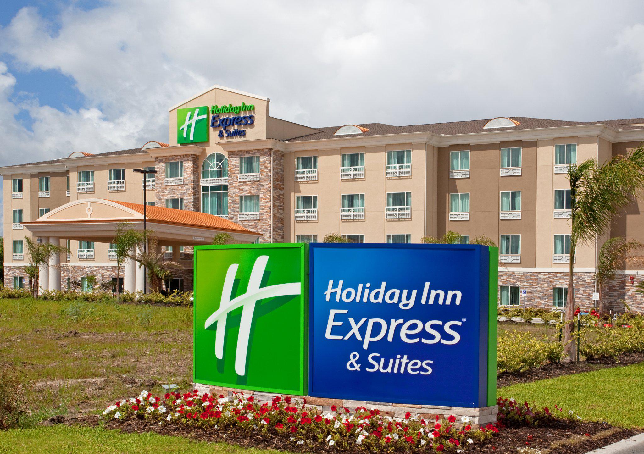 Holiday Inn Express & Suites Houston Space Ctr - Clear Lake Photo