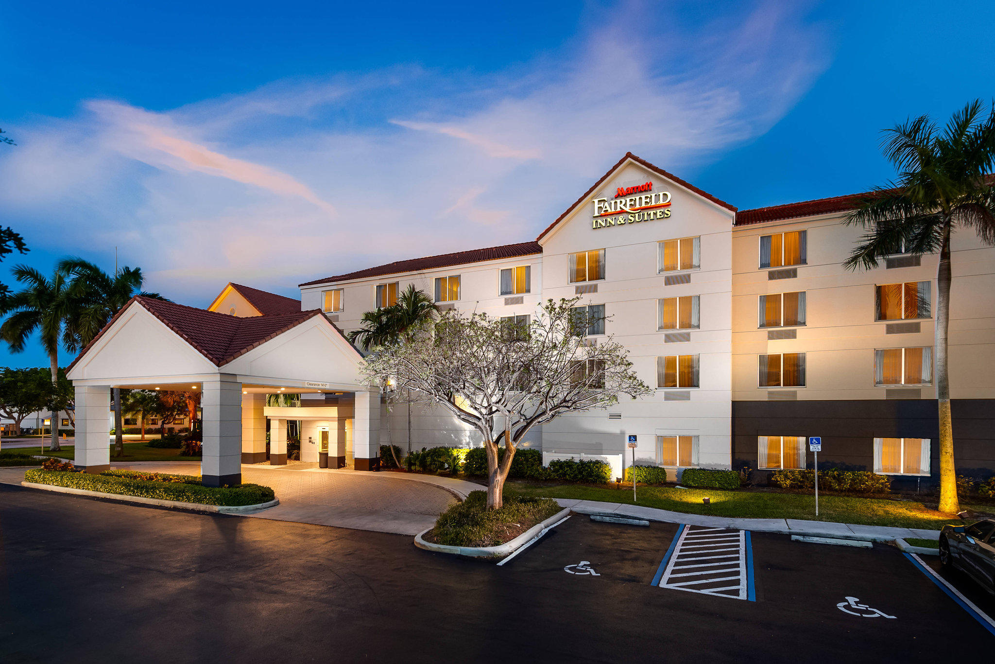 Fairfield Inn & Suites by Marriott Boca Raton Photo