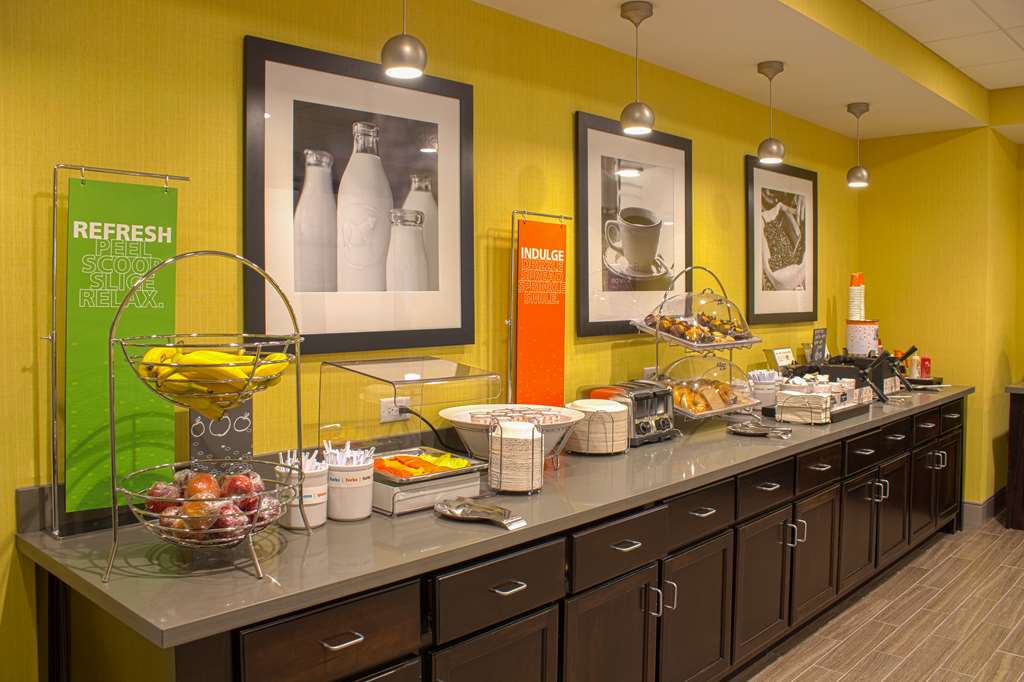 Hampton Inn Crestview South  I-10 Image