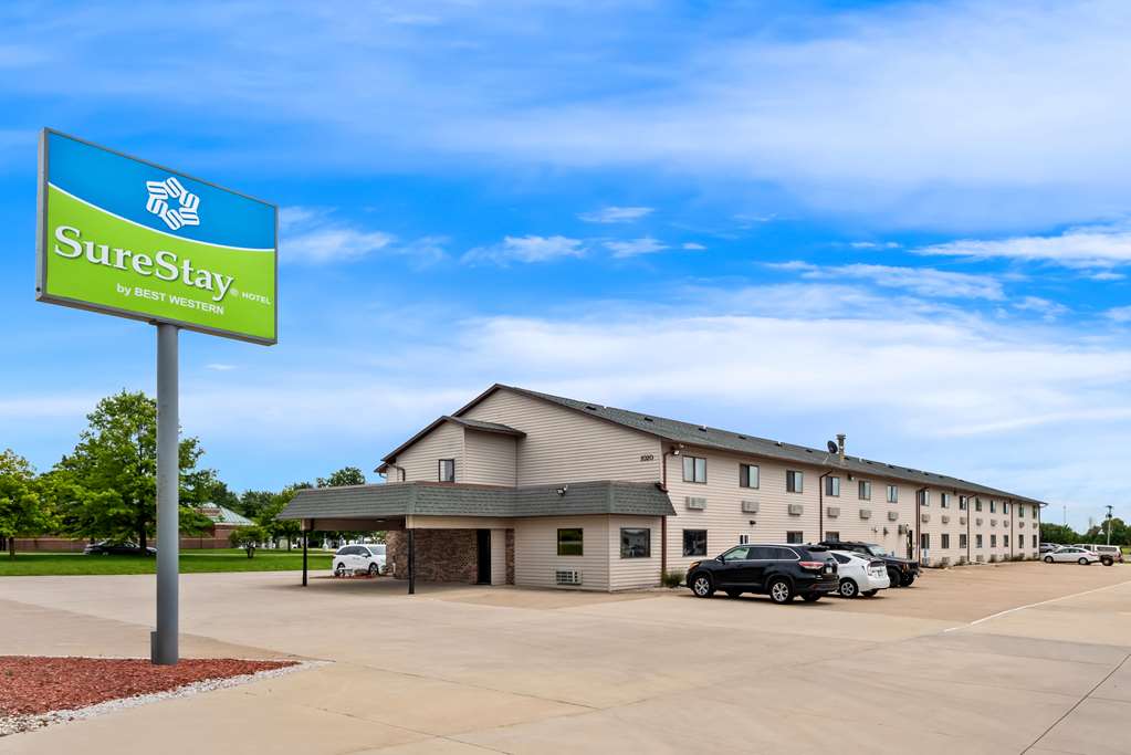 SureStay by Best Western Manchester Image