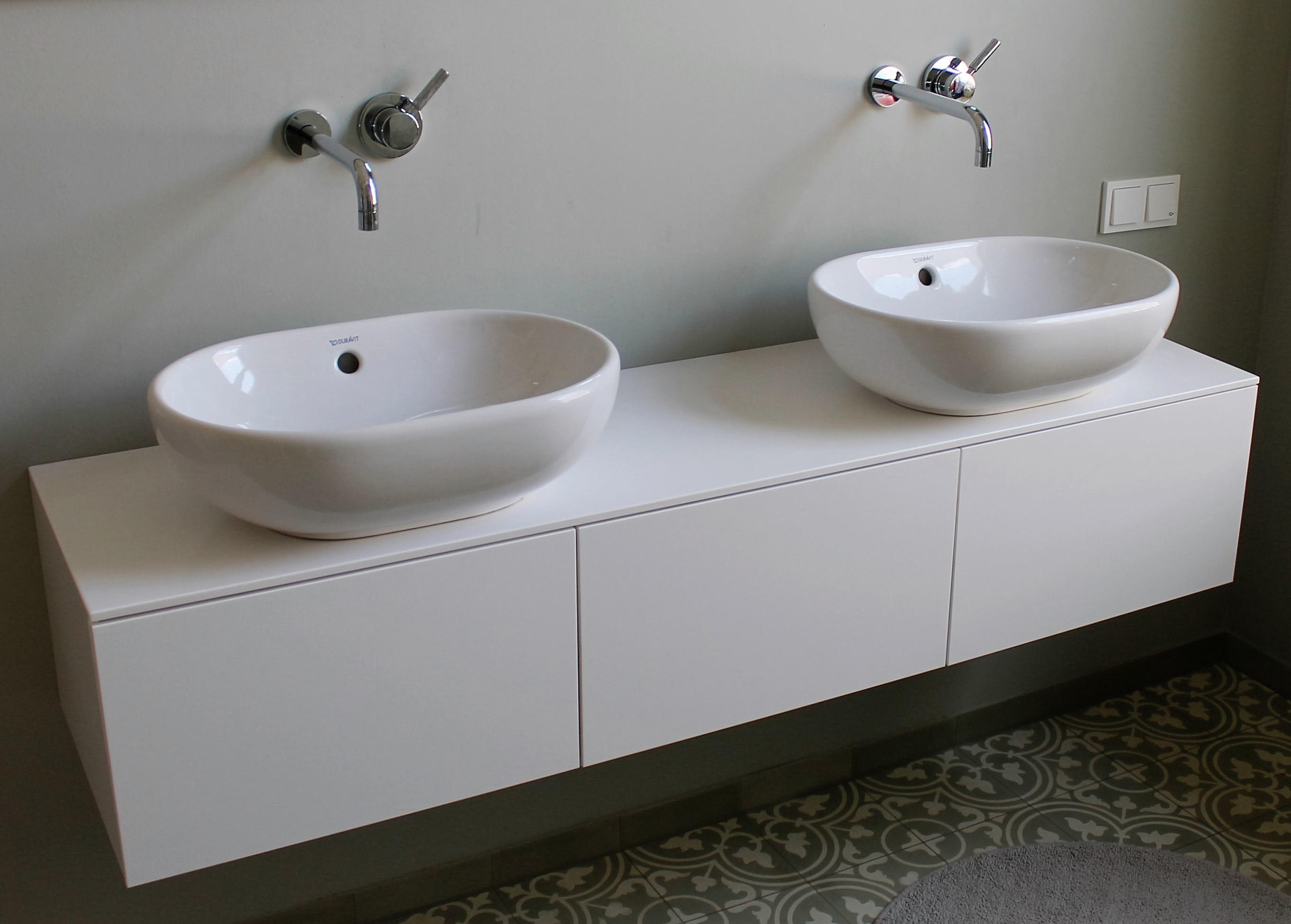 Bilder T & R räumegestalten GmbH