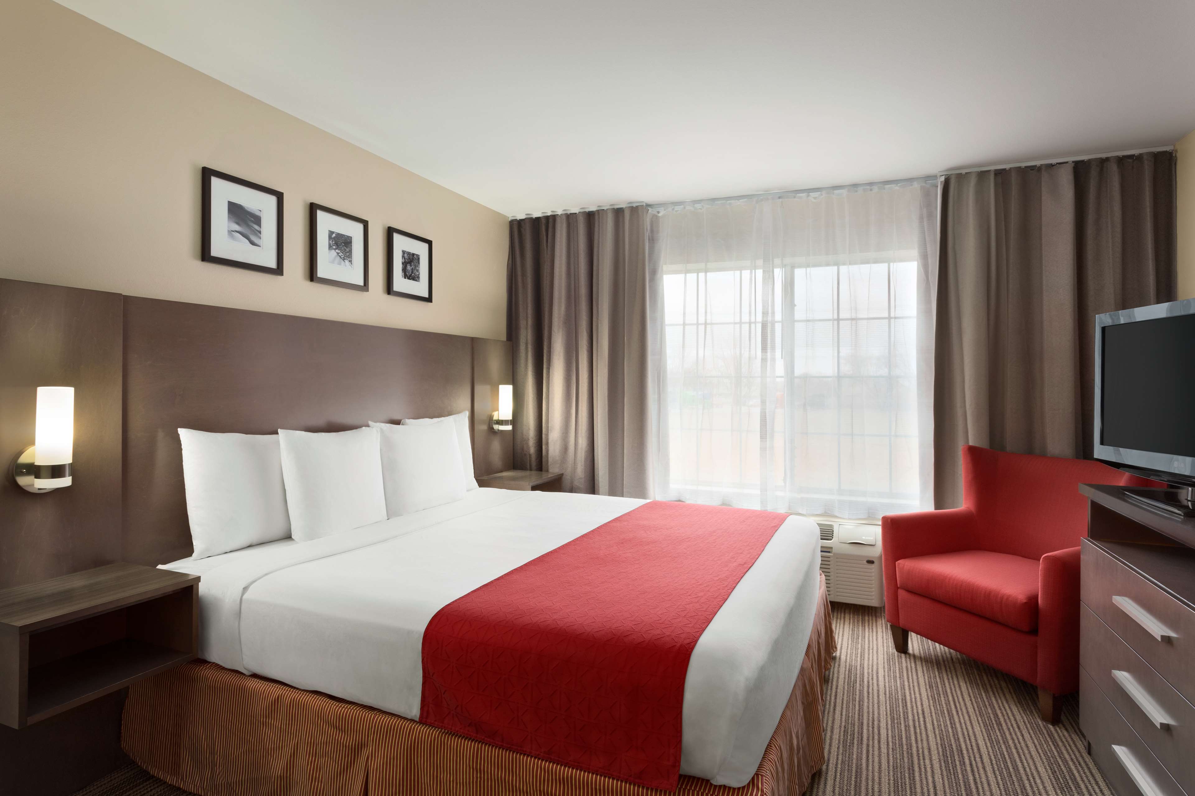 Country Inn & Suites by Radisson, Omaha Airport, IA Photo