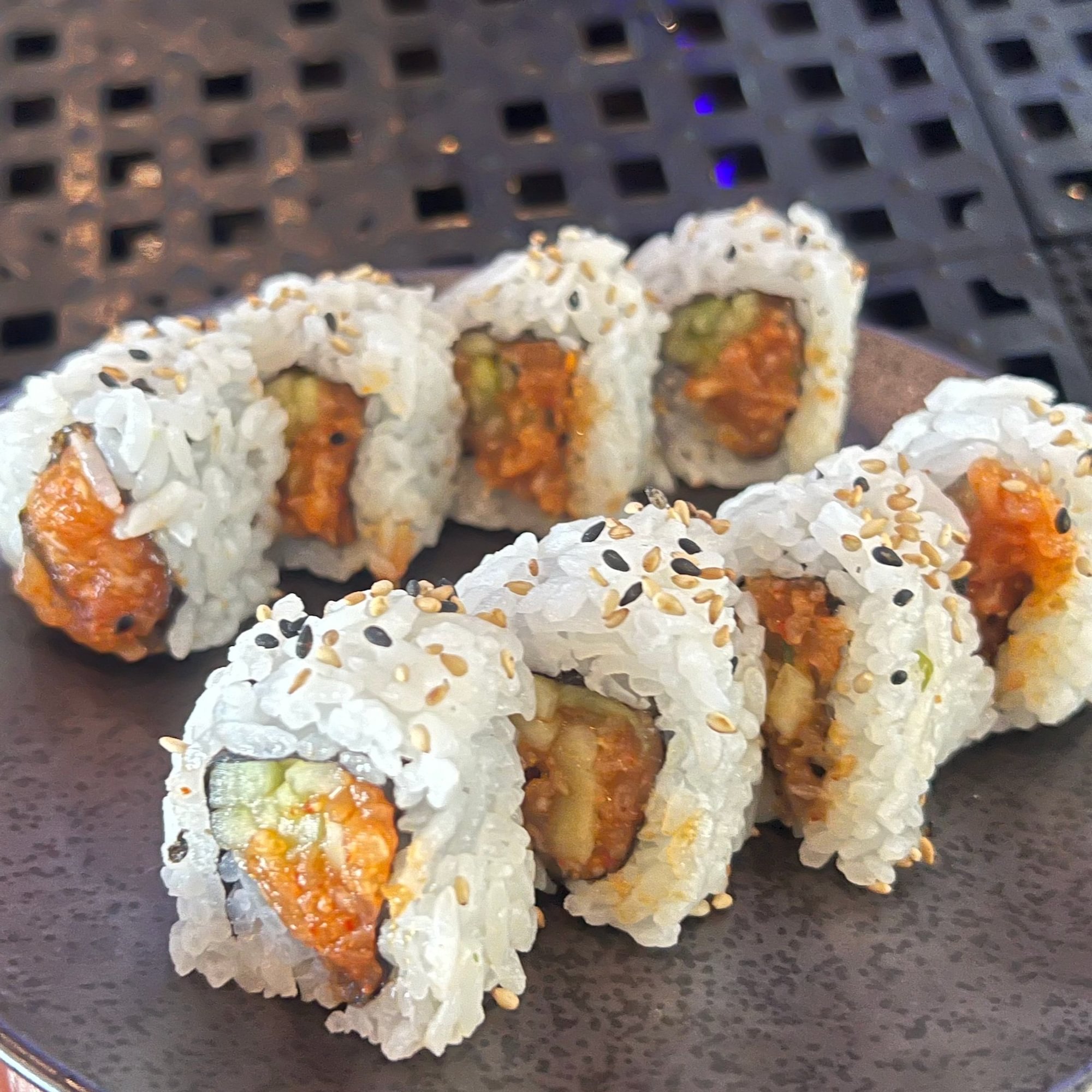 Spicy Salmon Roll