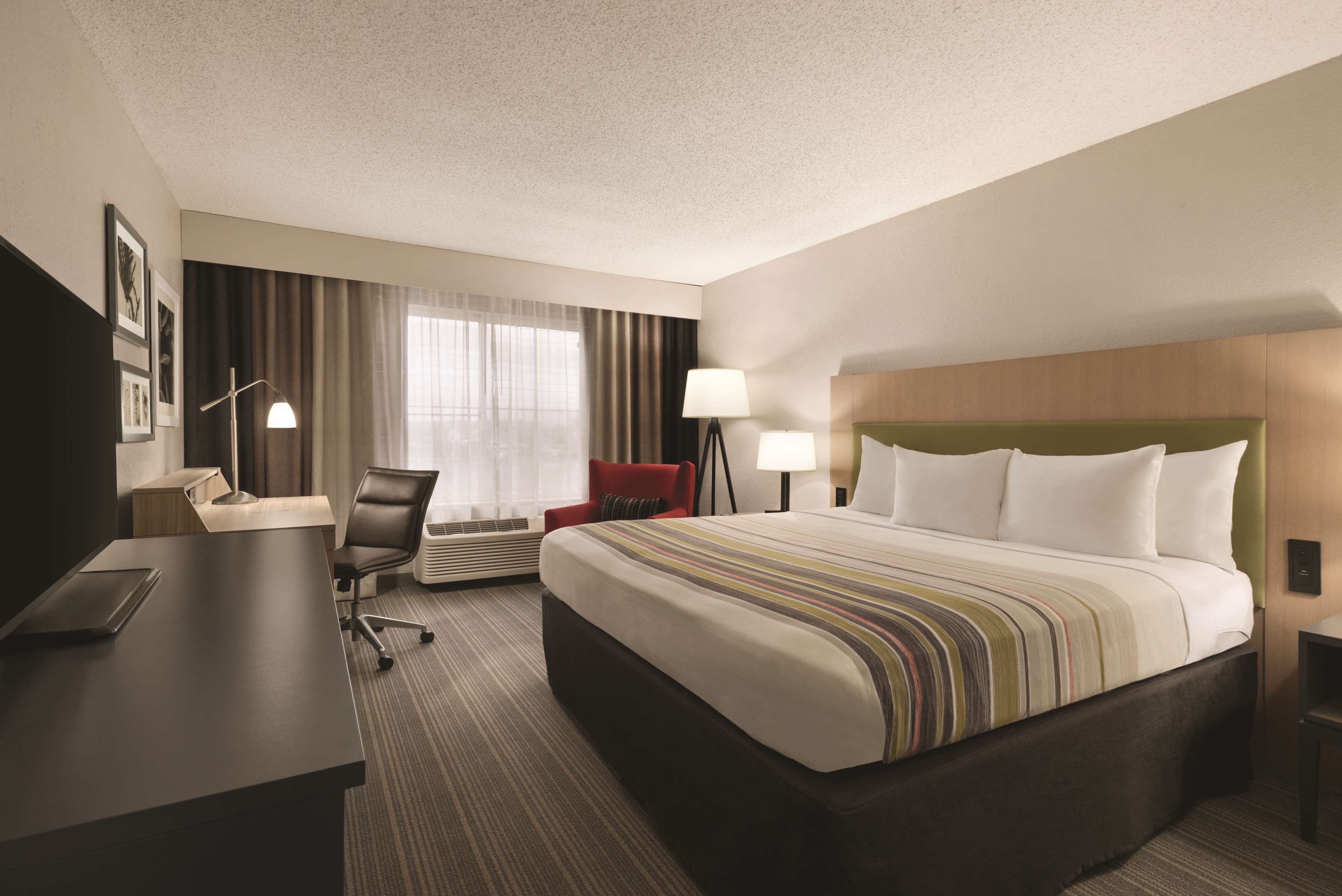 Country Inn & Suites by Radisson, Indianapolis South, IN Photo