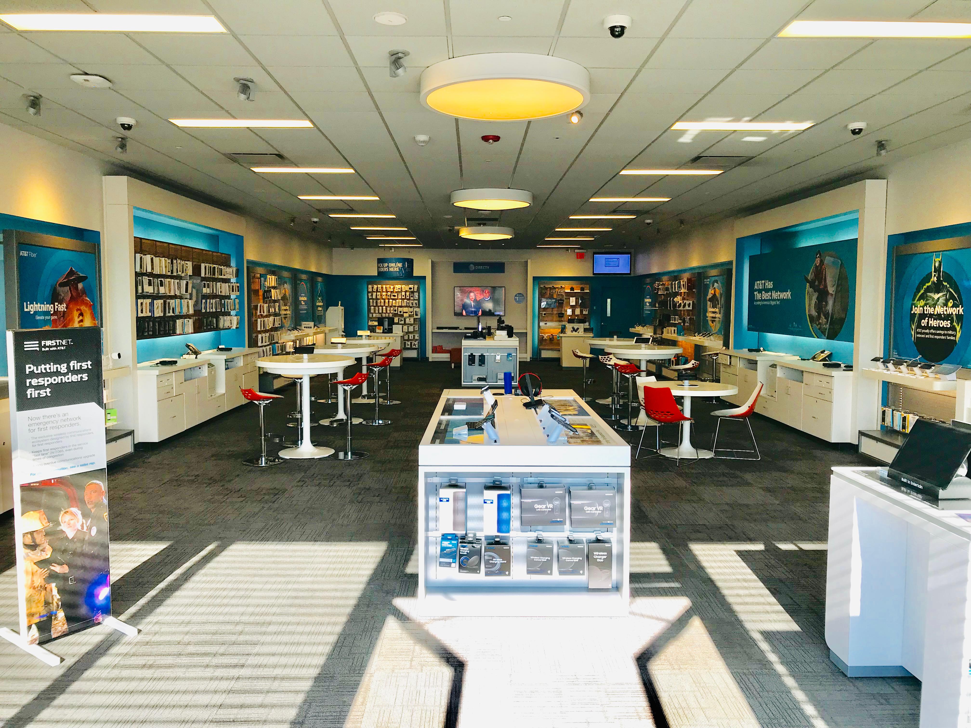 AT&T Store Photo