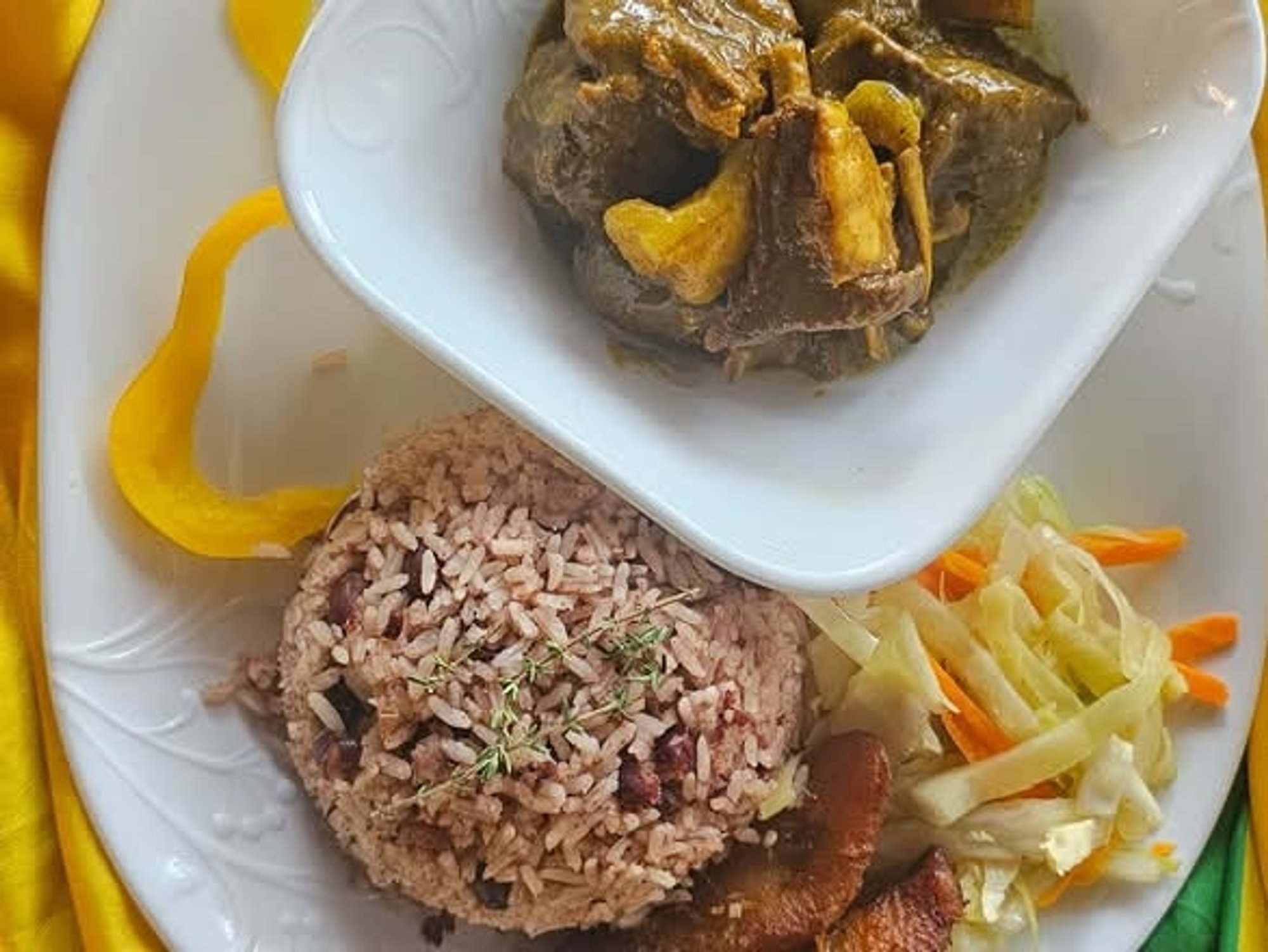 Curried Goat w Roti