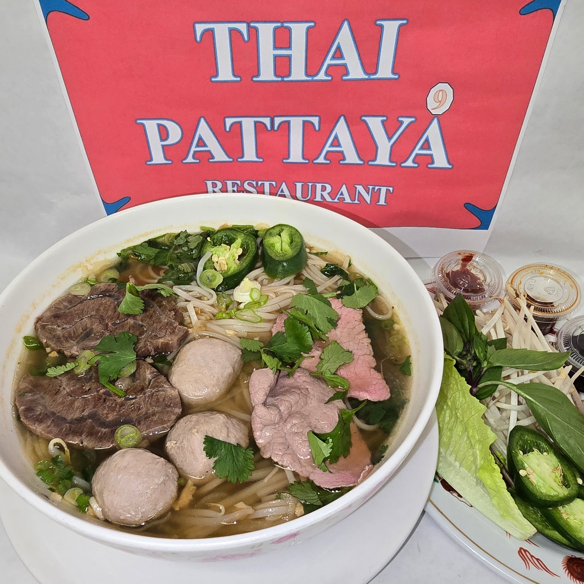 Pho Large Beef+Meatball+Tendon