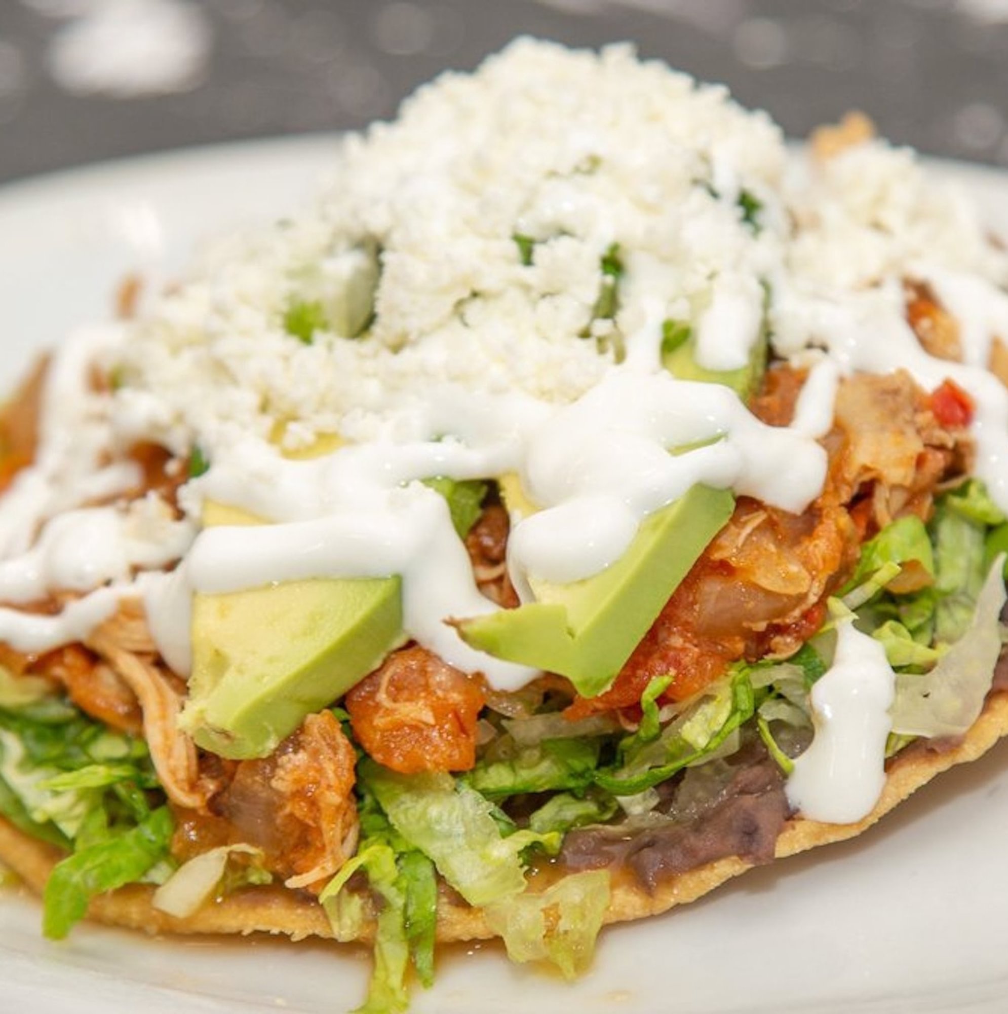 Tostada - Tinga de Pollo