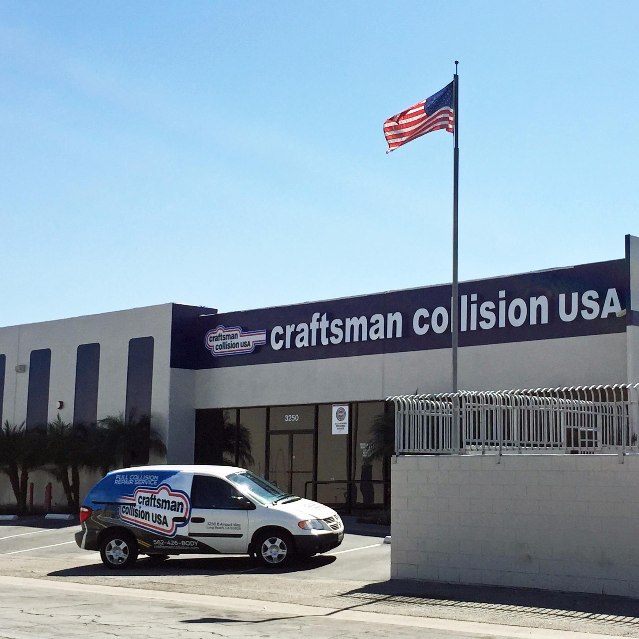 Estorga's Auto Body Logo