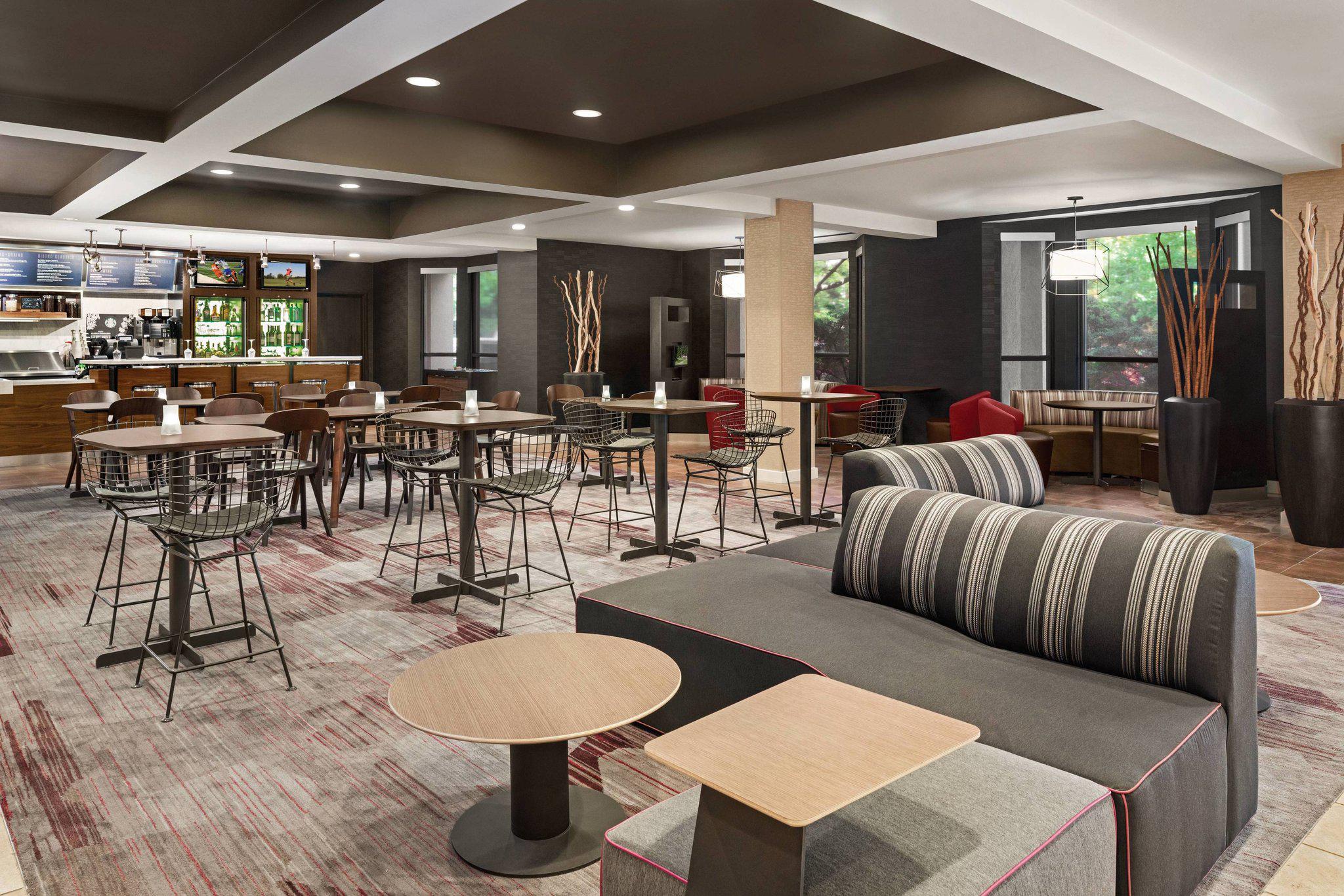 Courtyard by Marriott Dayton North Photo