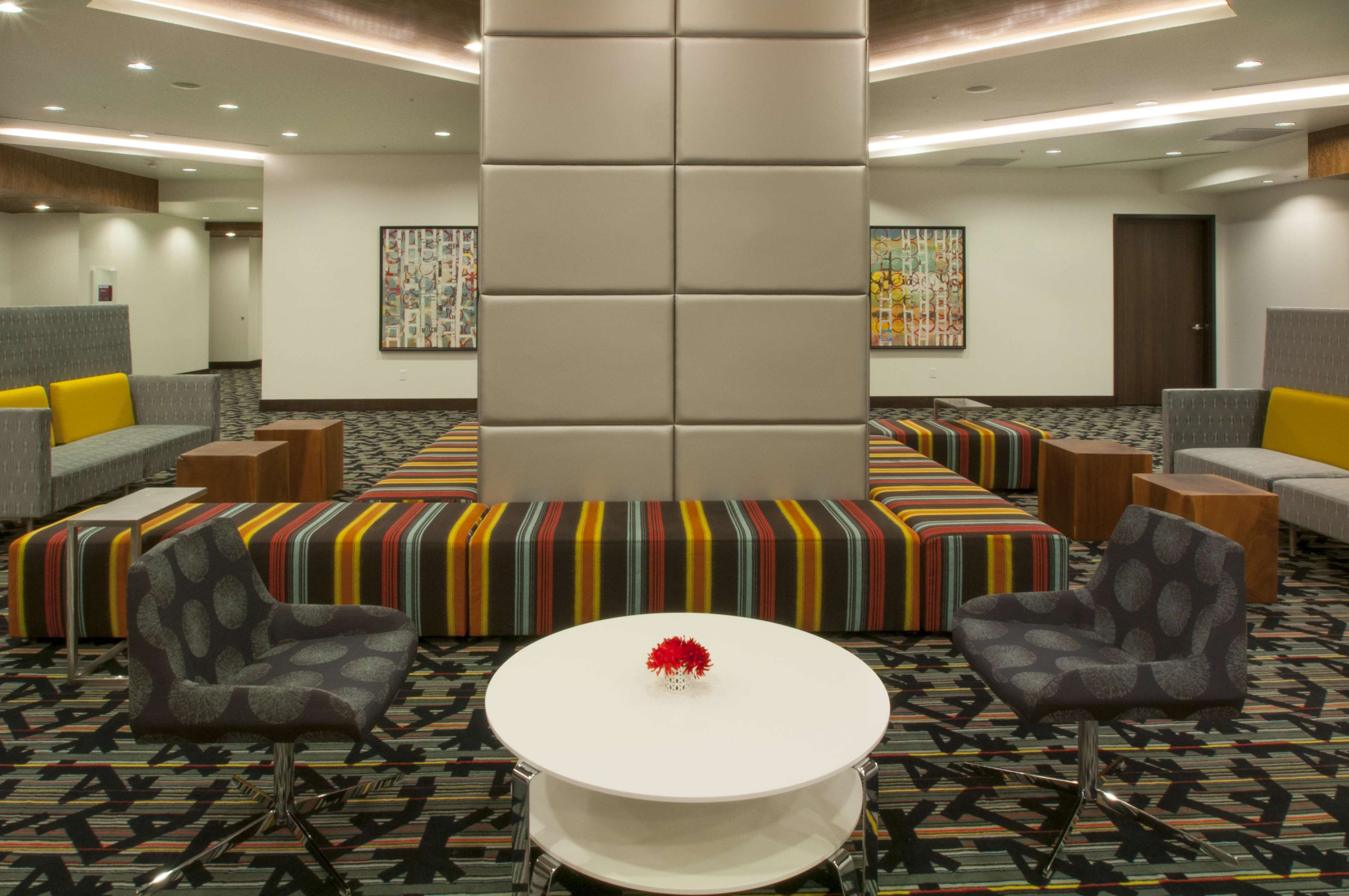 Homewood Suites by Hilton Denver Downtown-Convention Center, CO Photo