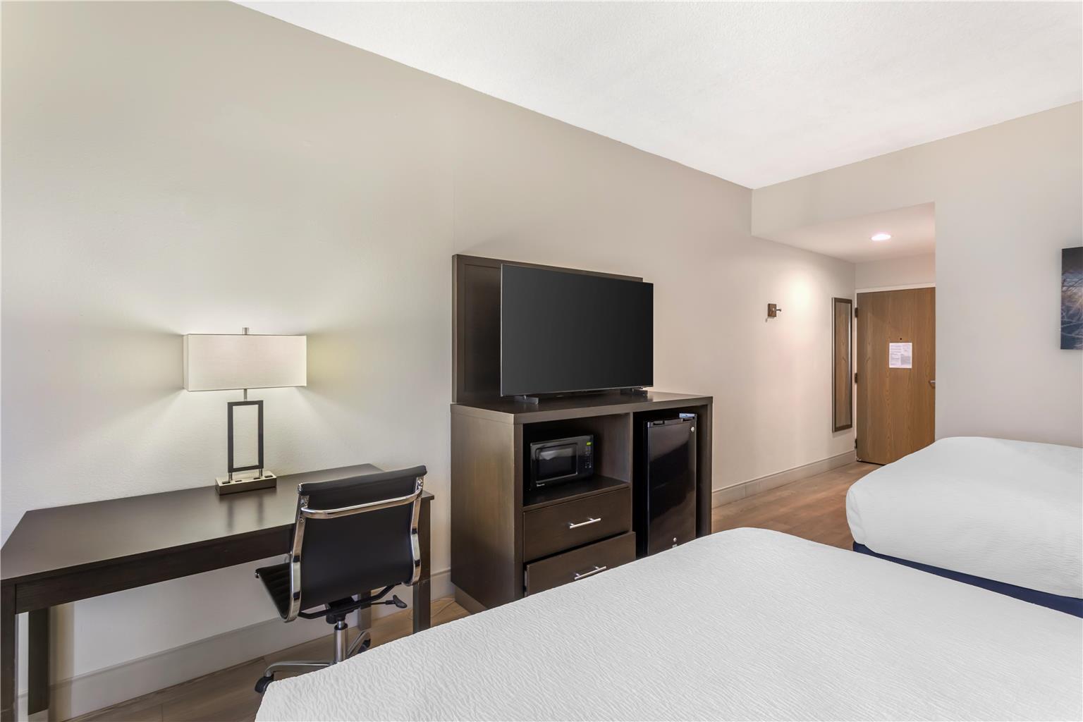 Best Western Plus Madison Image