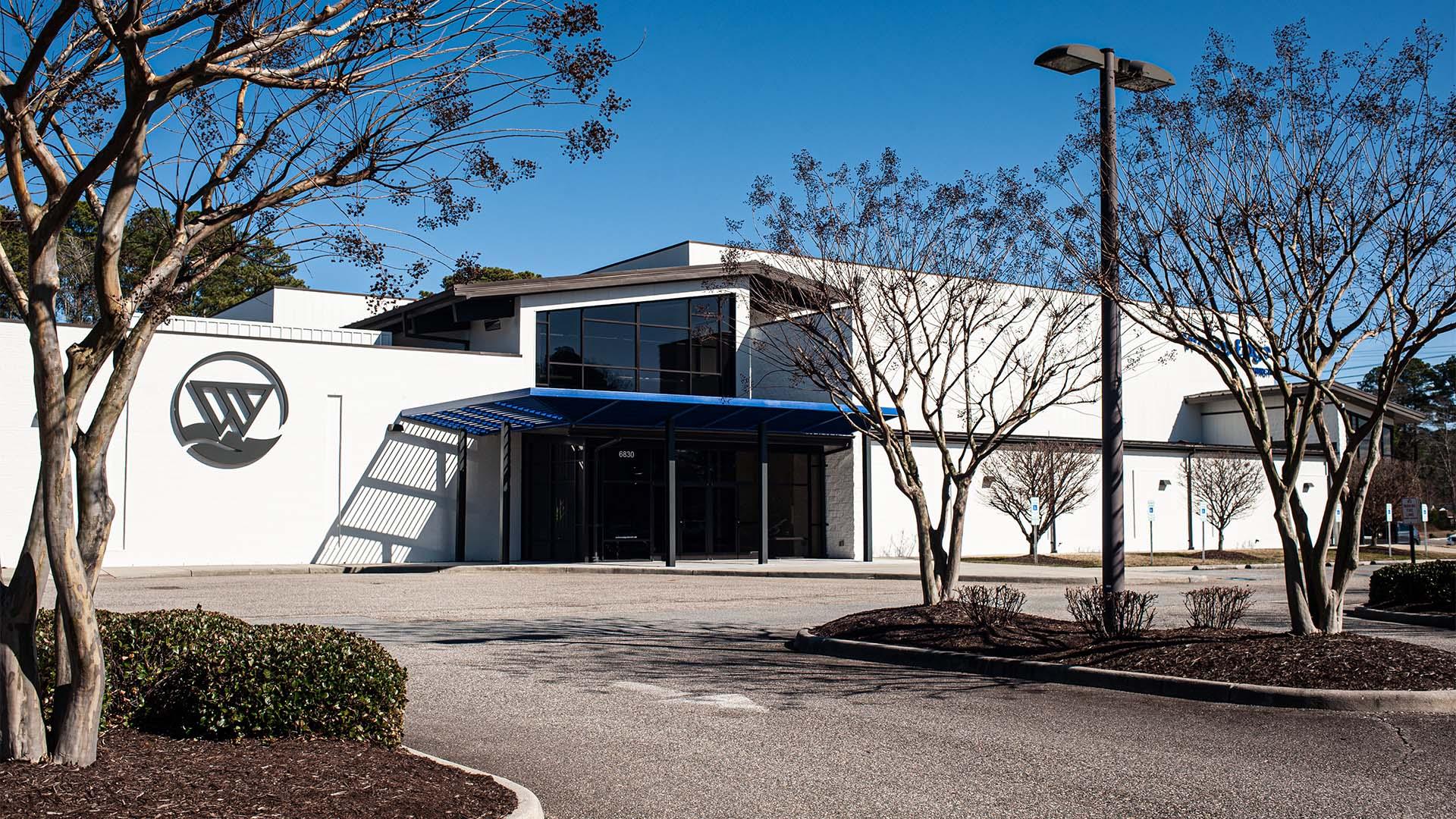 Waters Edge Church Yorktown Image