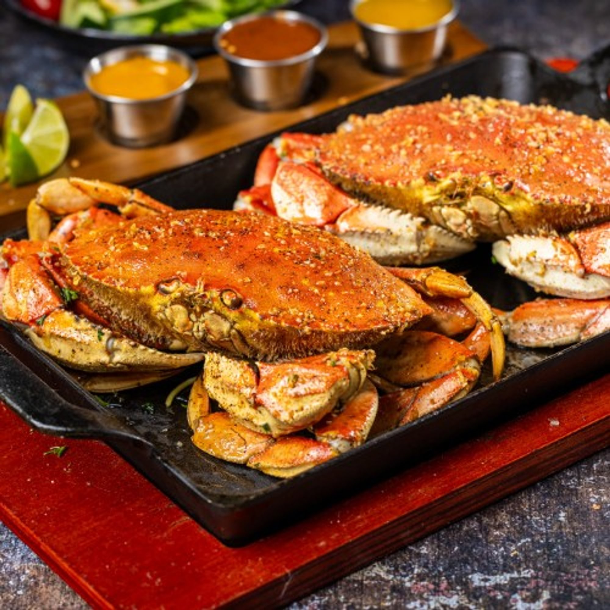 Iron Skillet Crab Feast (3)