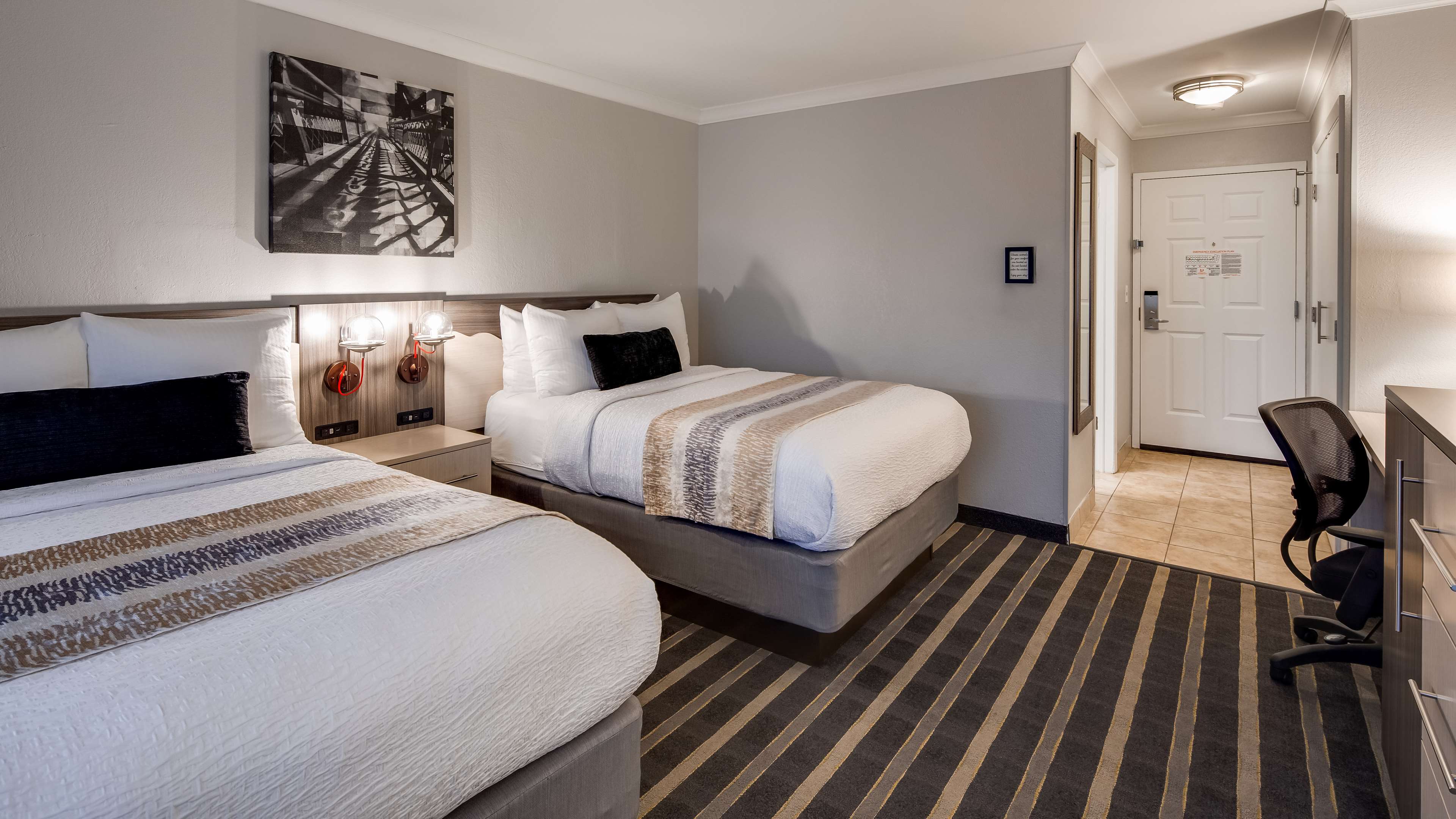 Best western plus milwaukee west