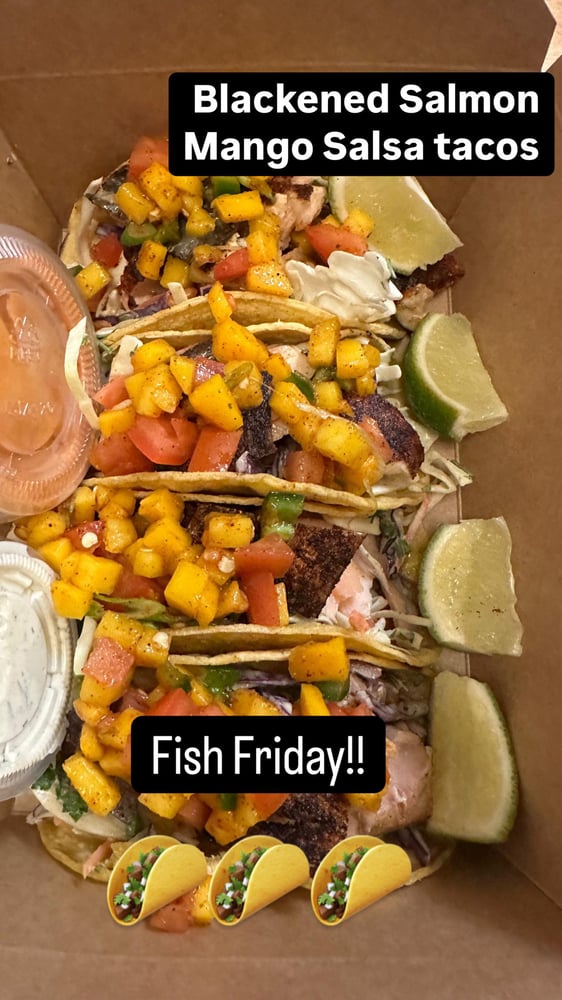 Salmon Tacos with Mango Salsa (4 Tacos)