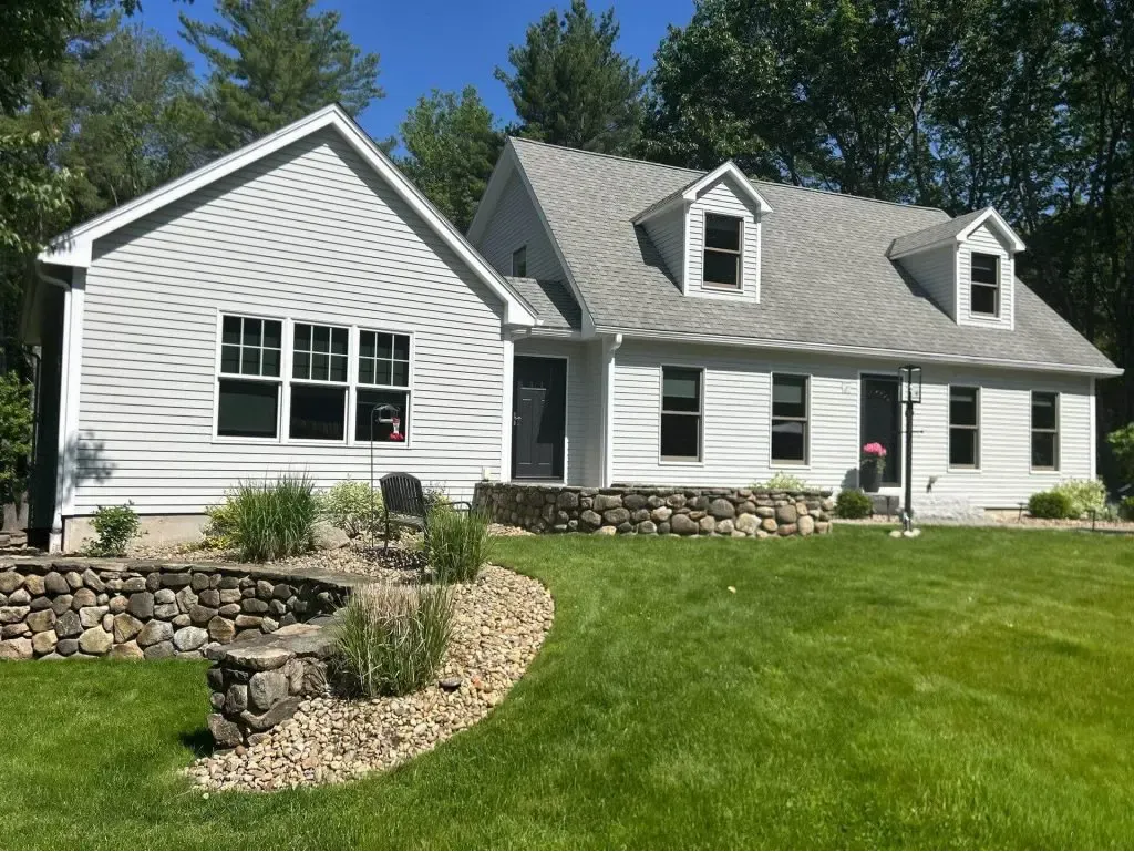 Suetam Painting and Finishes Image