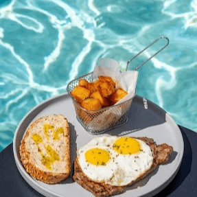 Steak n Eggs