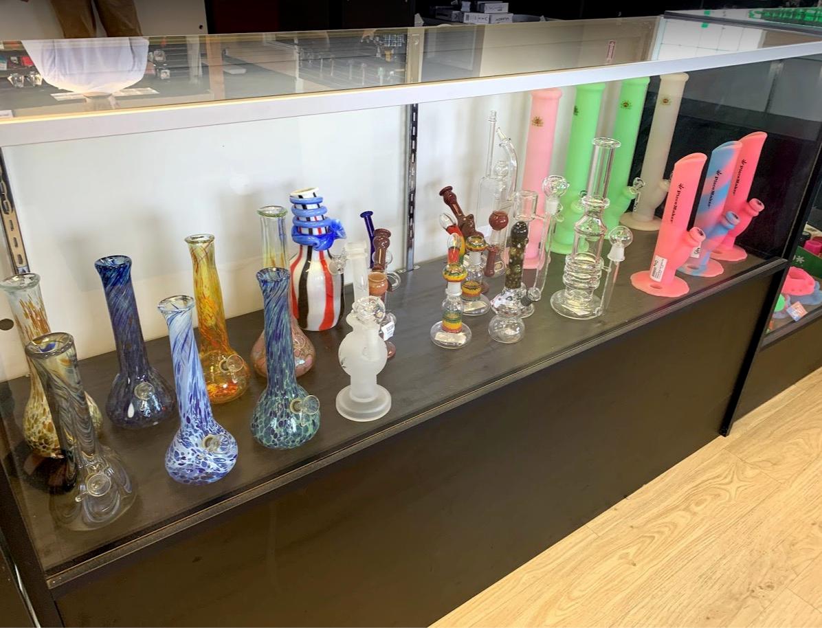 Craft Cannabis Recreational Marijuana Dispensary Photo