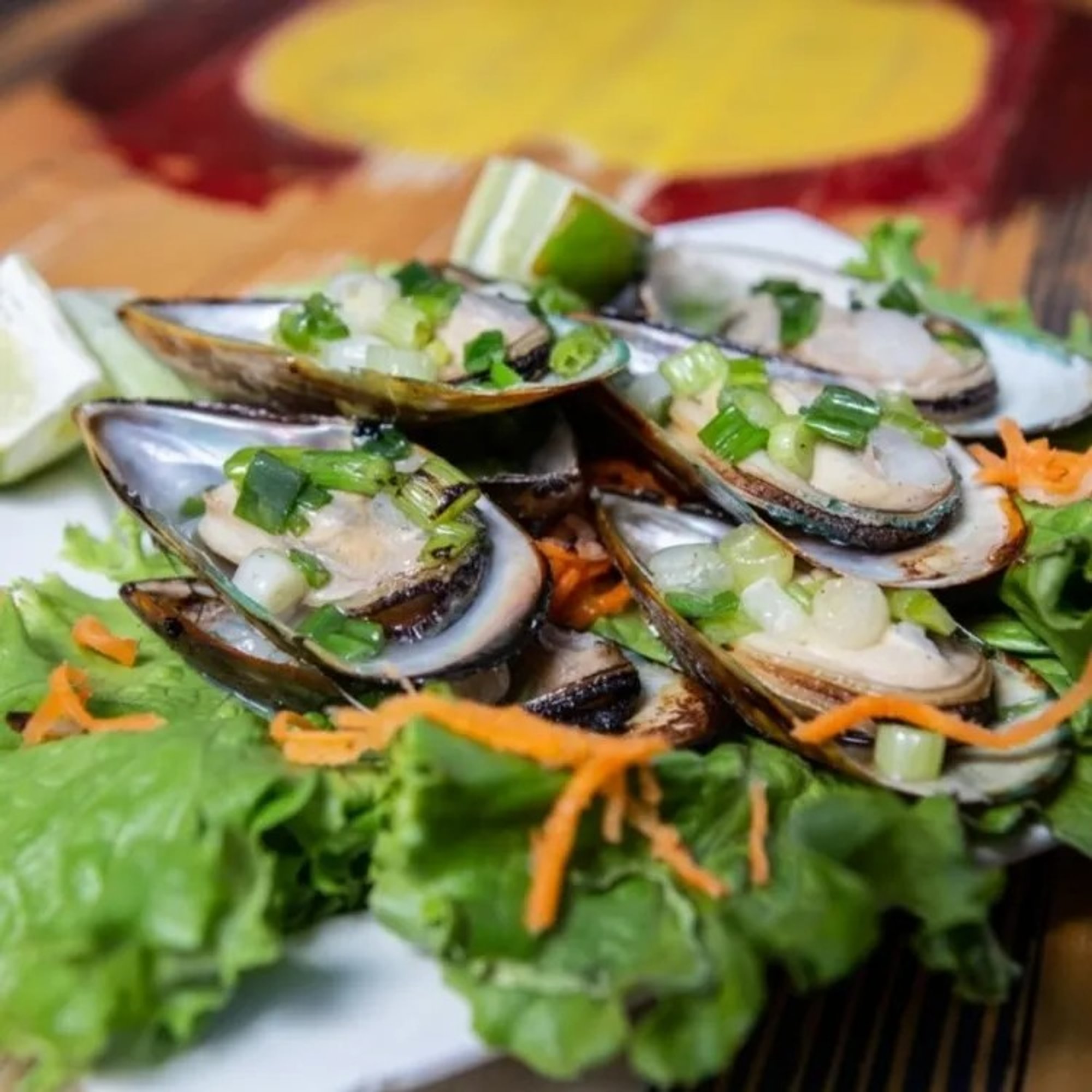 Mussels with Onion (Chem Chep Nuong Mo Hanh)