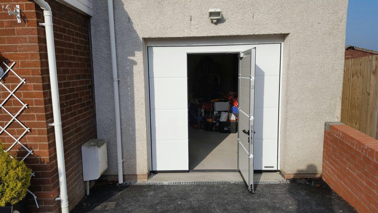 Unique Garage Door Company Glasgow 