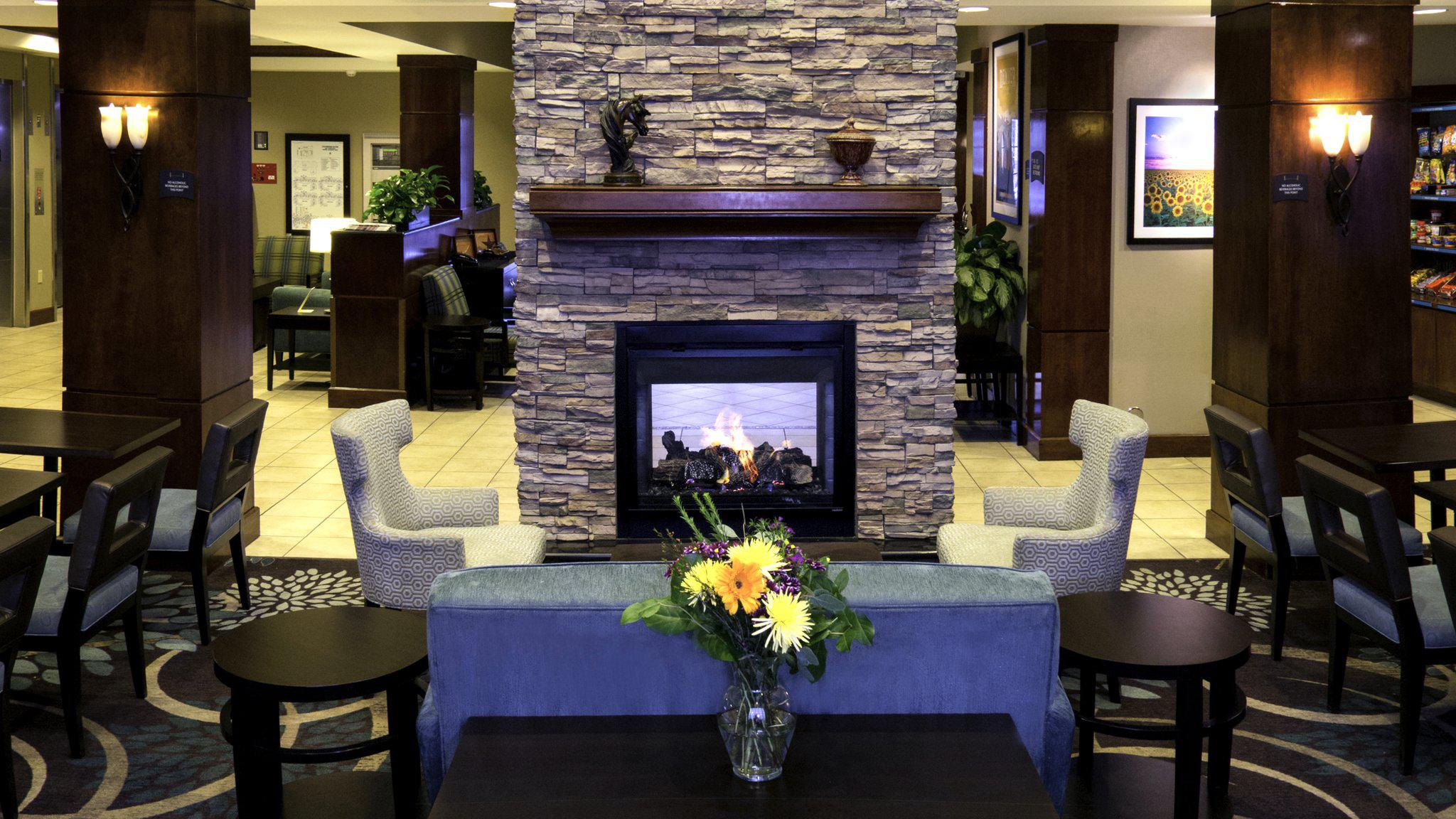 Staybridge Suites Denver International Airport Photo