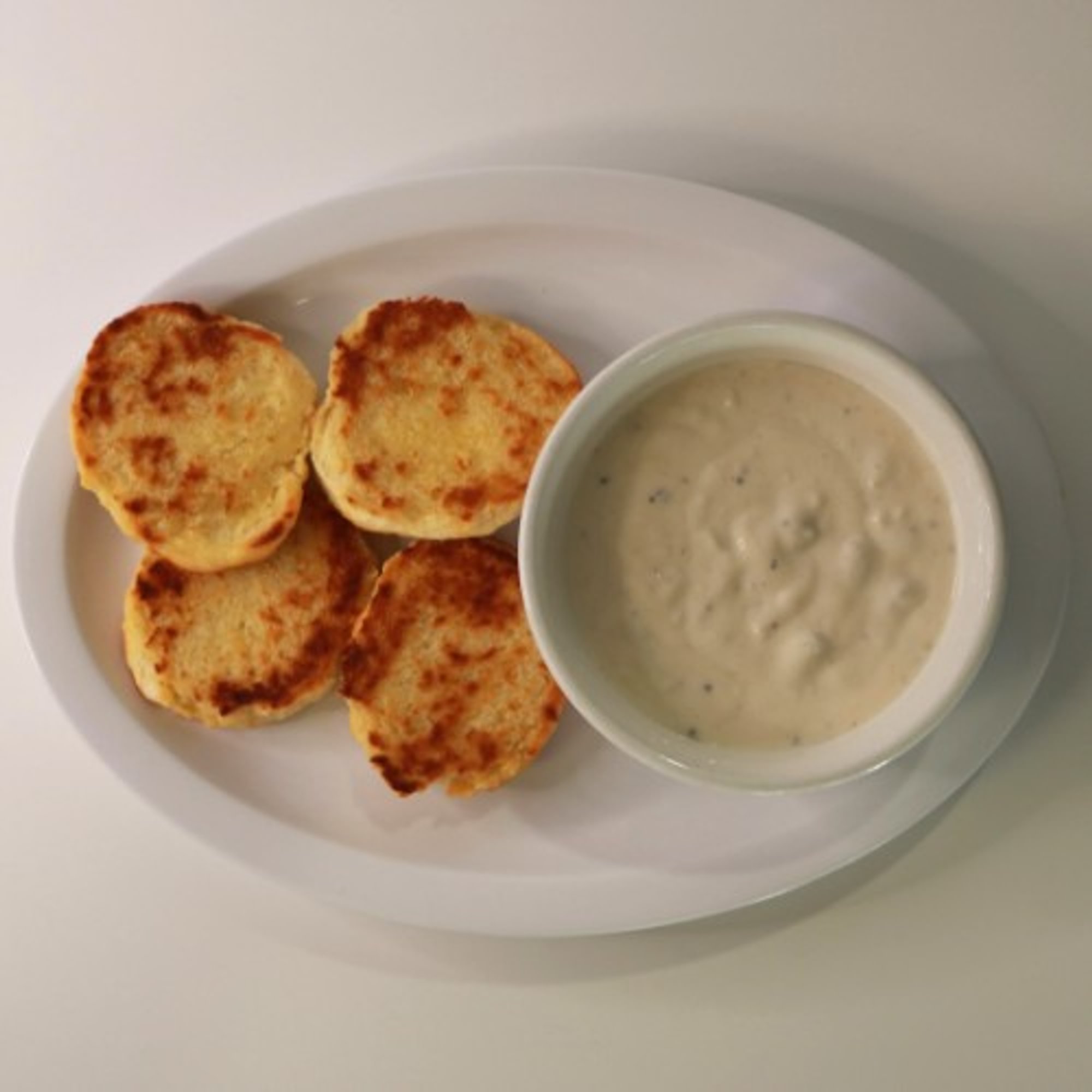 Biscuit & Gravy