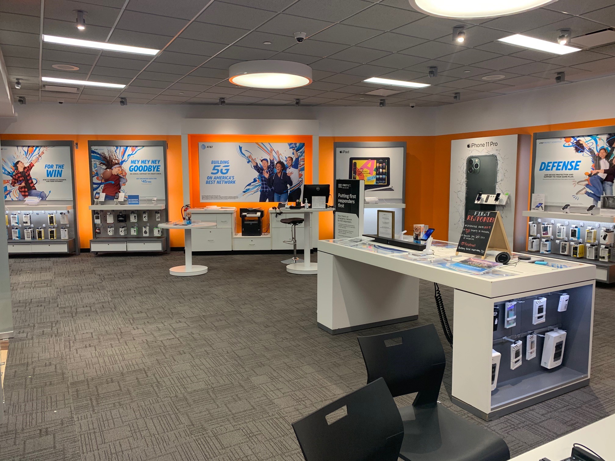 AT&T Store Photo