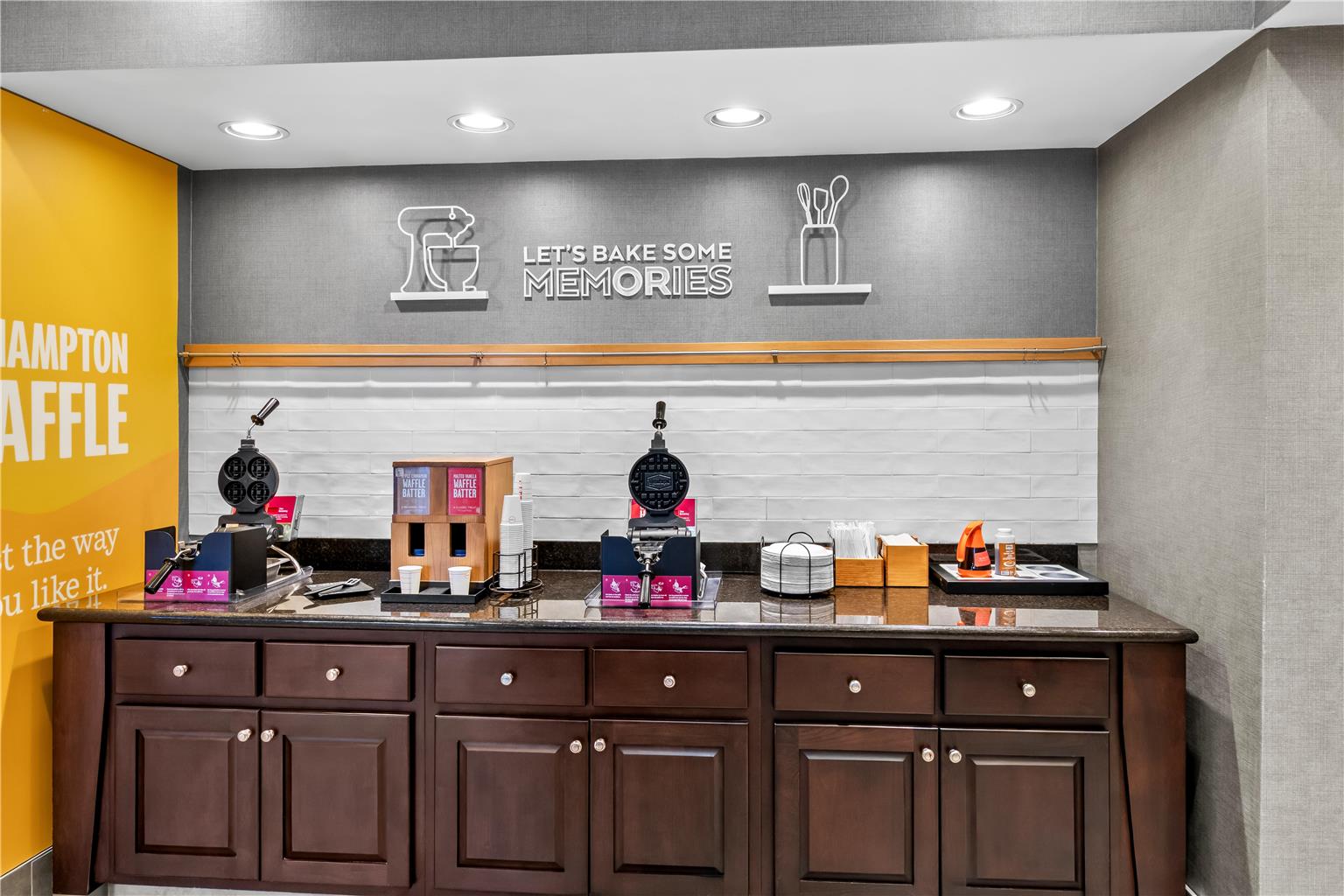 Hampton Inn Middletown Image