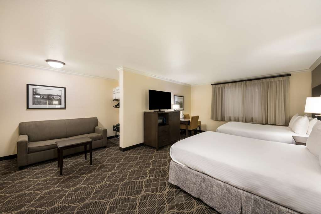 Best Western Danville Sycamore Inn Image