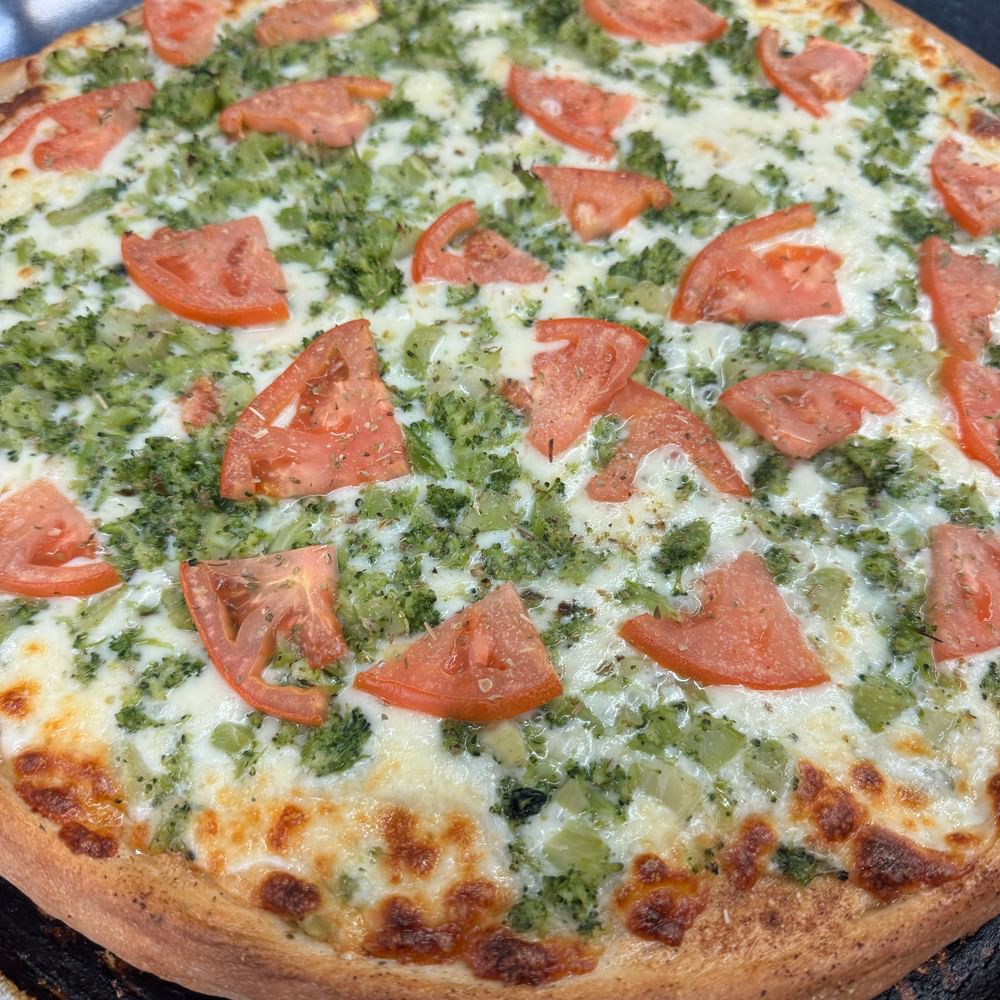 Garlic Bianca Pizza