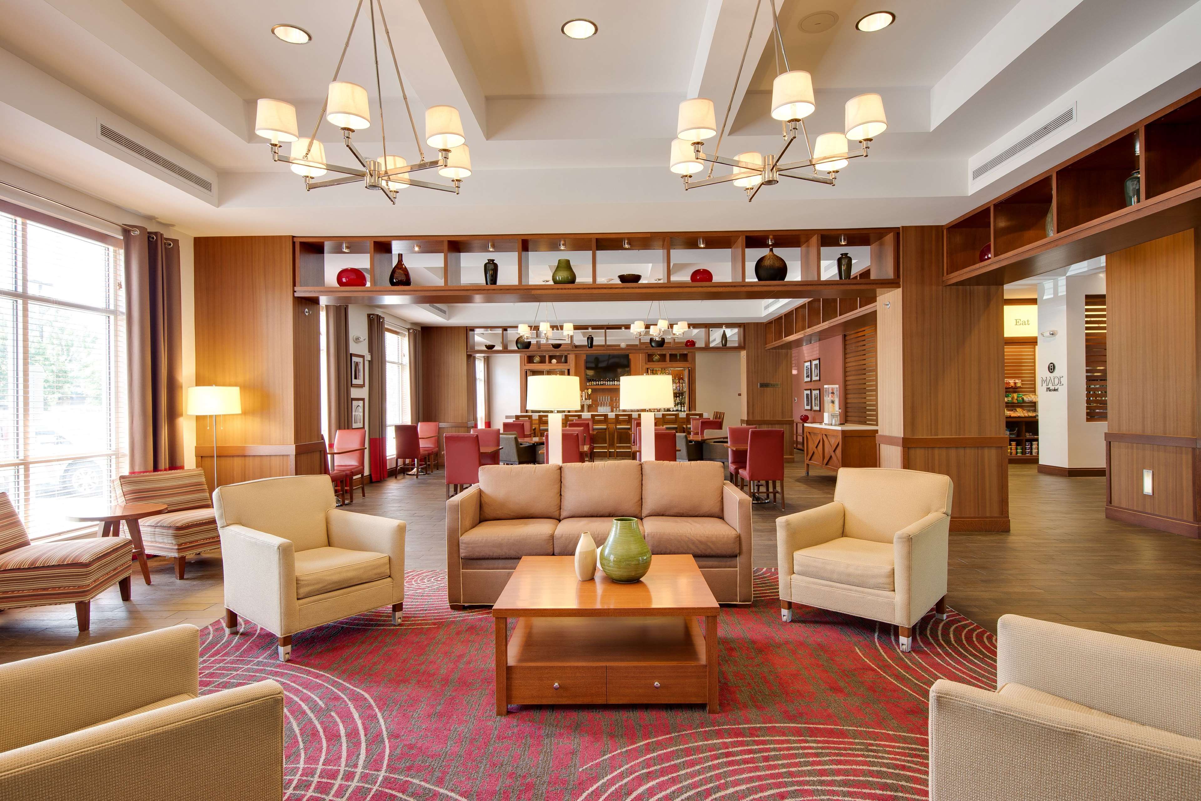 DoubleTree by Hilton Hotel Raleigh - Cary Photo