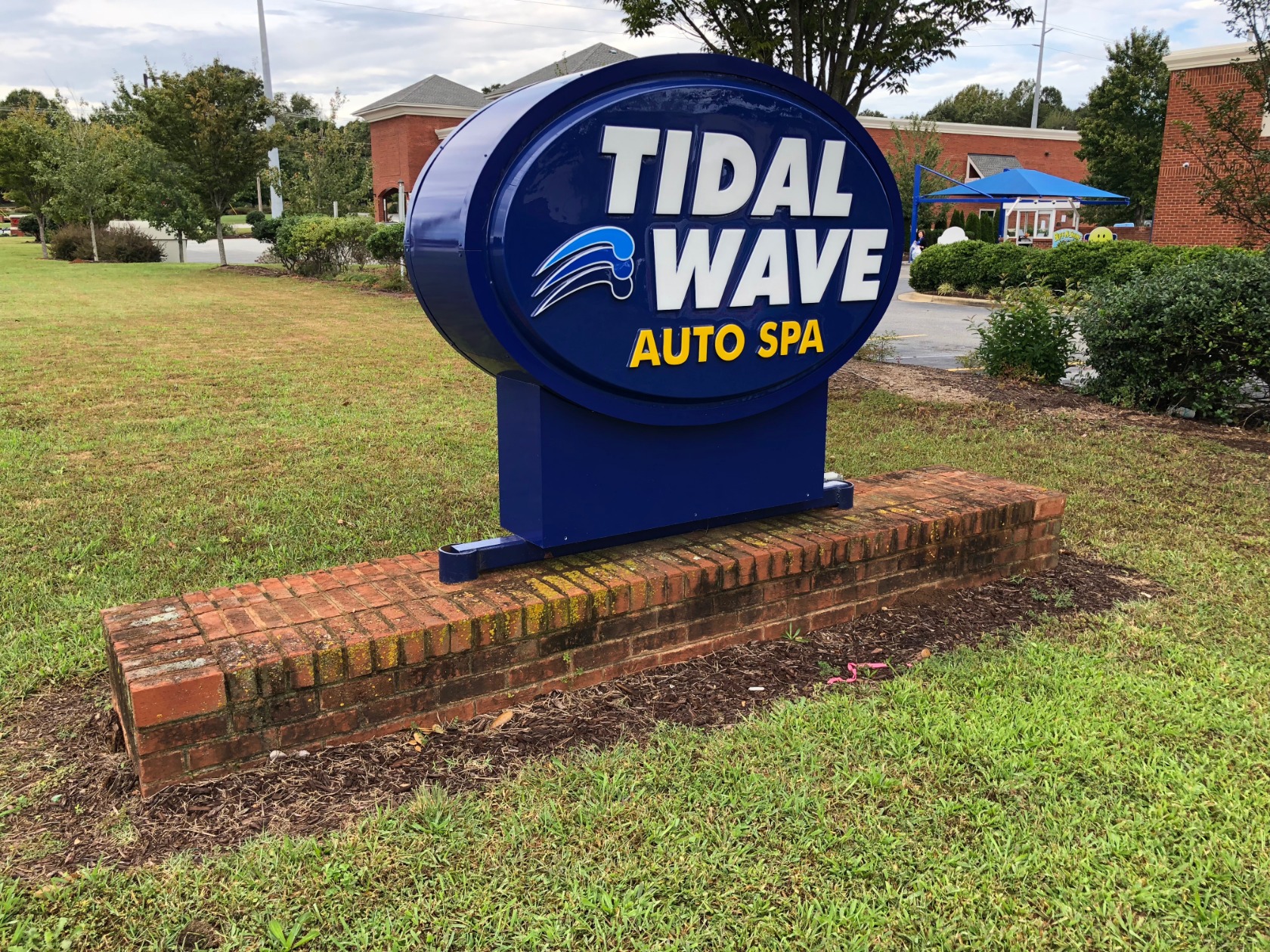 Tidal Wave Auto Spa of High Point Photo